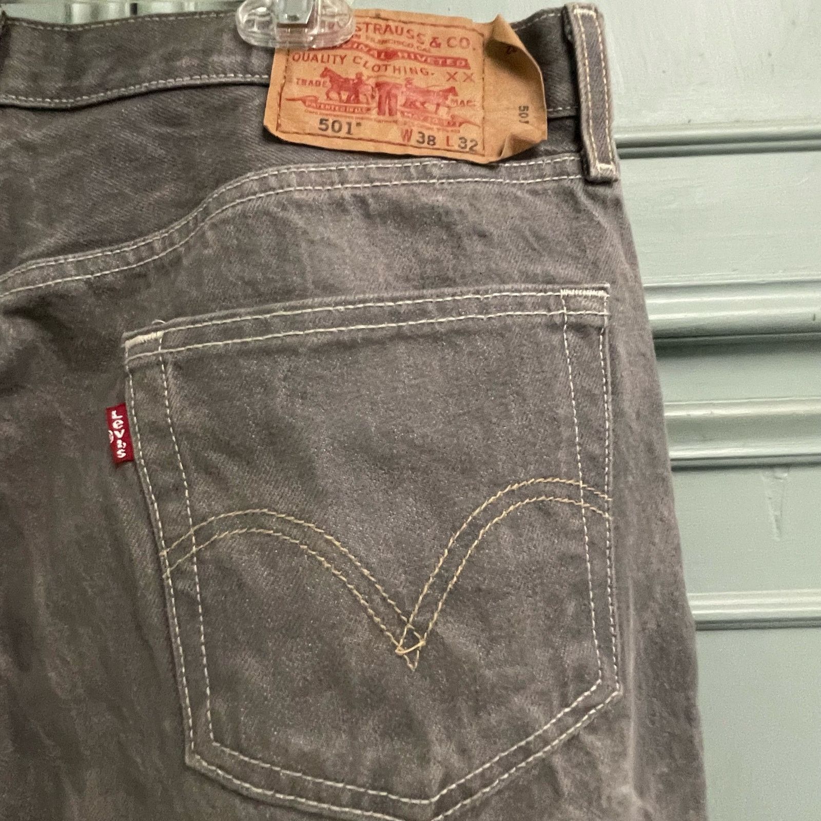 Levi's Levis 501 Gray Stone Washed Button Fly Jeans Size 38x32 Men Size US 38 / EU 54 - 4 Thumbnail
