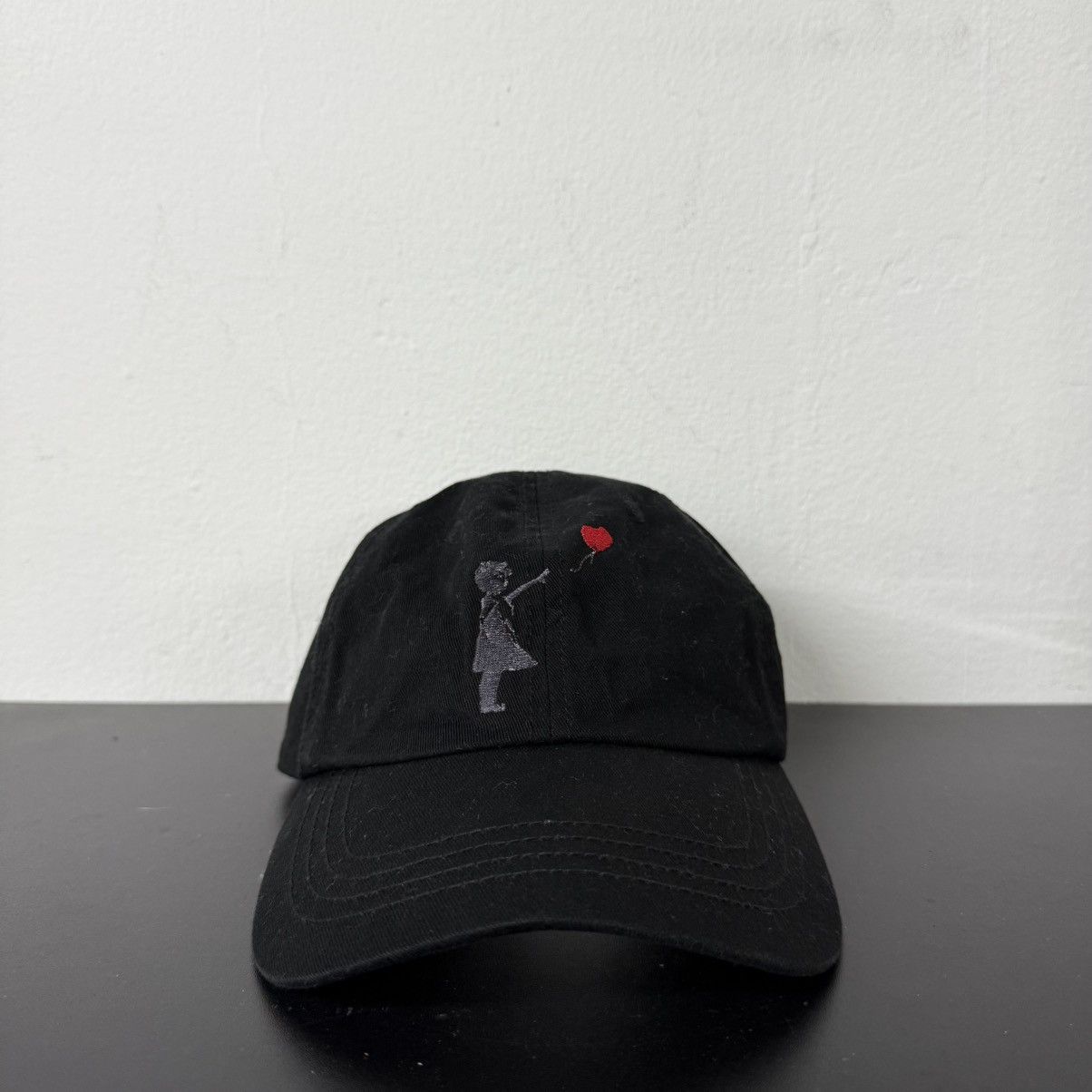 Arts & Science Banksy Girl with Balloon Artwork Street Mural Hat Velcro Size ONE SIZE - 3 Thumbnail
