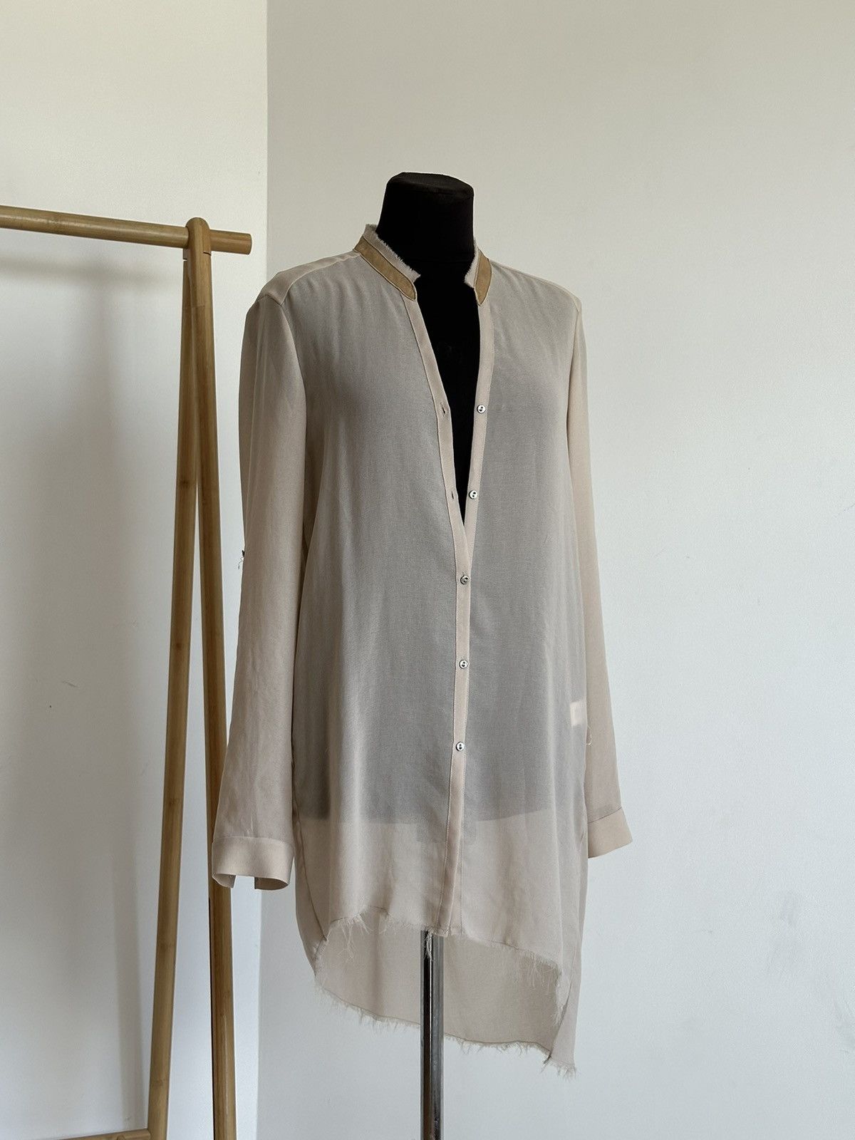 Helmut Lang Helmut Lang USA Raw Hem Leather Button Up Beige Long Shirt Size M / US 6-8 / IT 42-44 - 1 Thumbnail