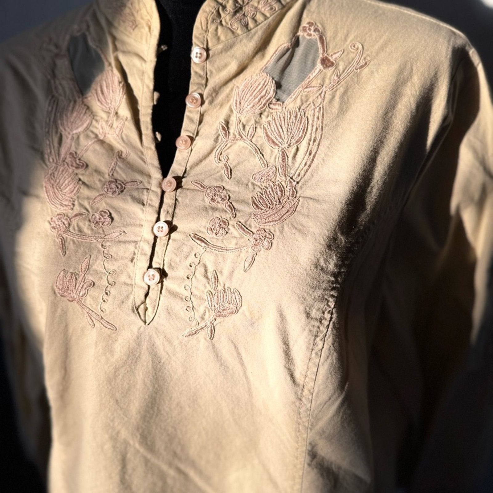 Miles New York Embroidered Beige Women Cotton Blouse peek a boo mesh Size XL / US 12-14 / IT 48-50 - 3 Thumbnail