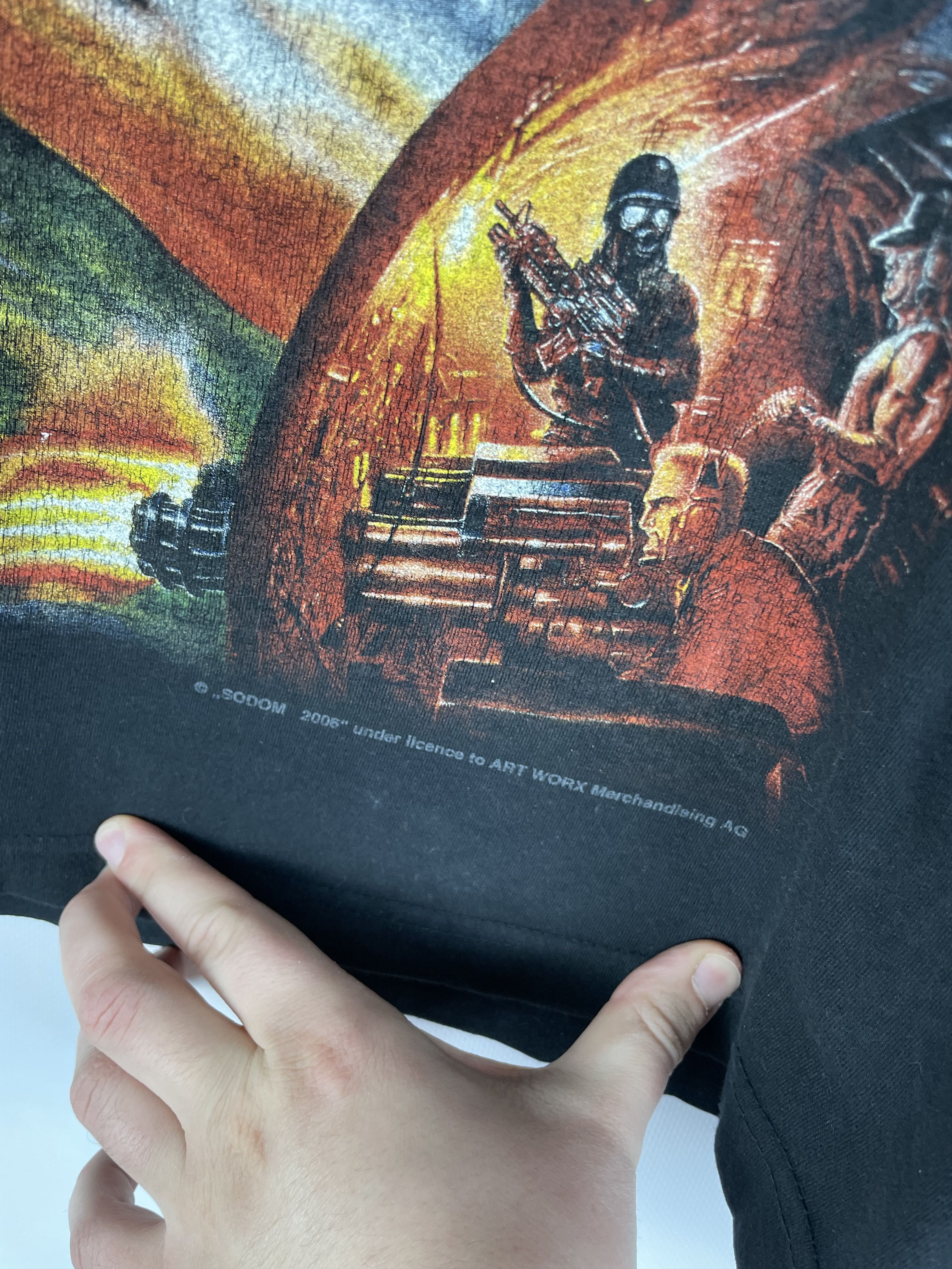 Band Tees 2000 Sodom Agent Orange Skull Tee Size US L / EU 52-54 / 3 - 6 Thumbnail