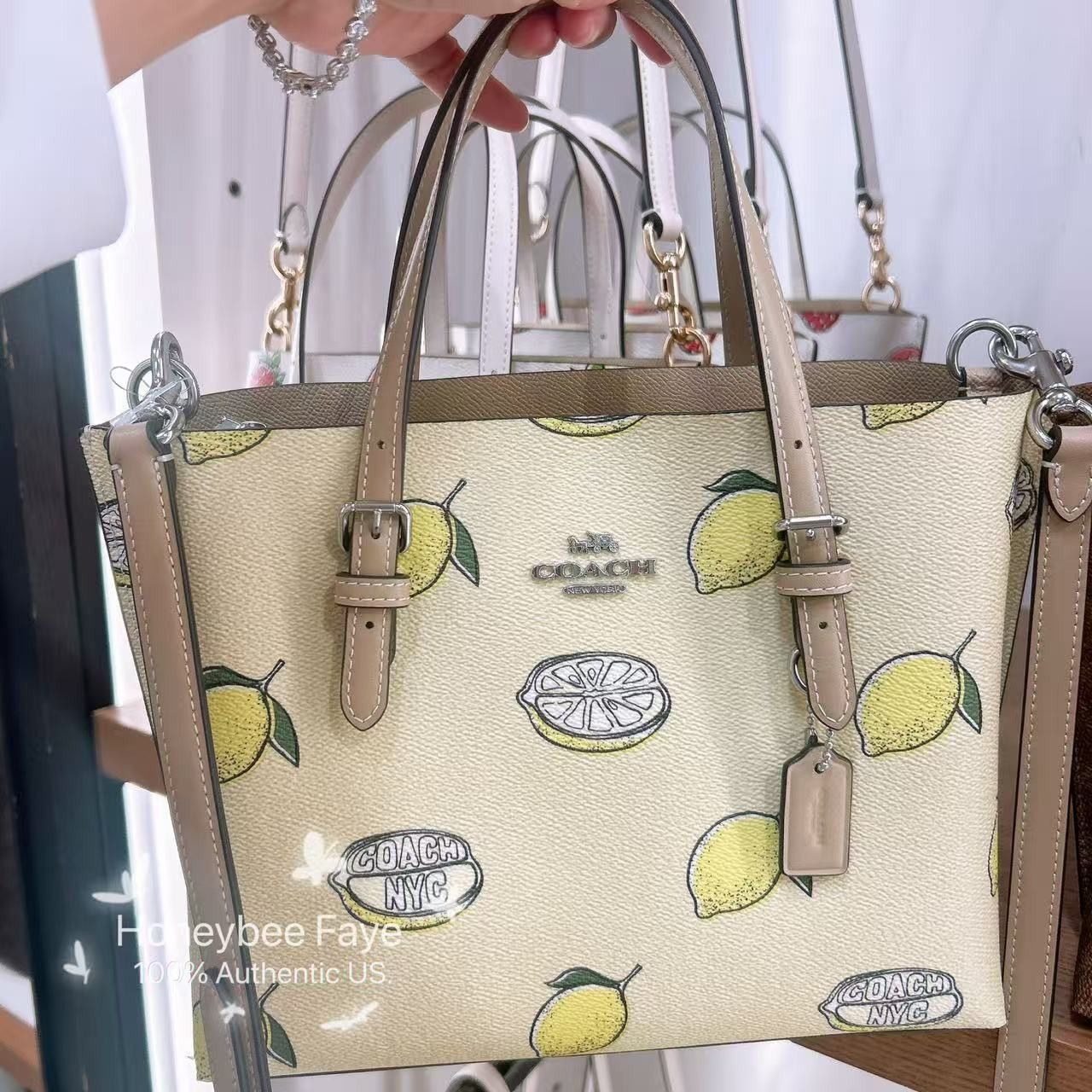 【春にピッタリ★Coach★Mollie Tote Bag 25 Lemon Print】 Mollie Tote Bag 25 With Lemon Print GARDEN GLADE MTI