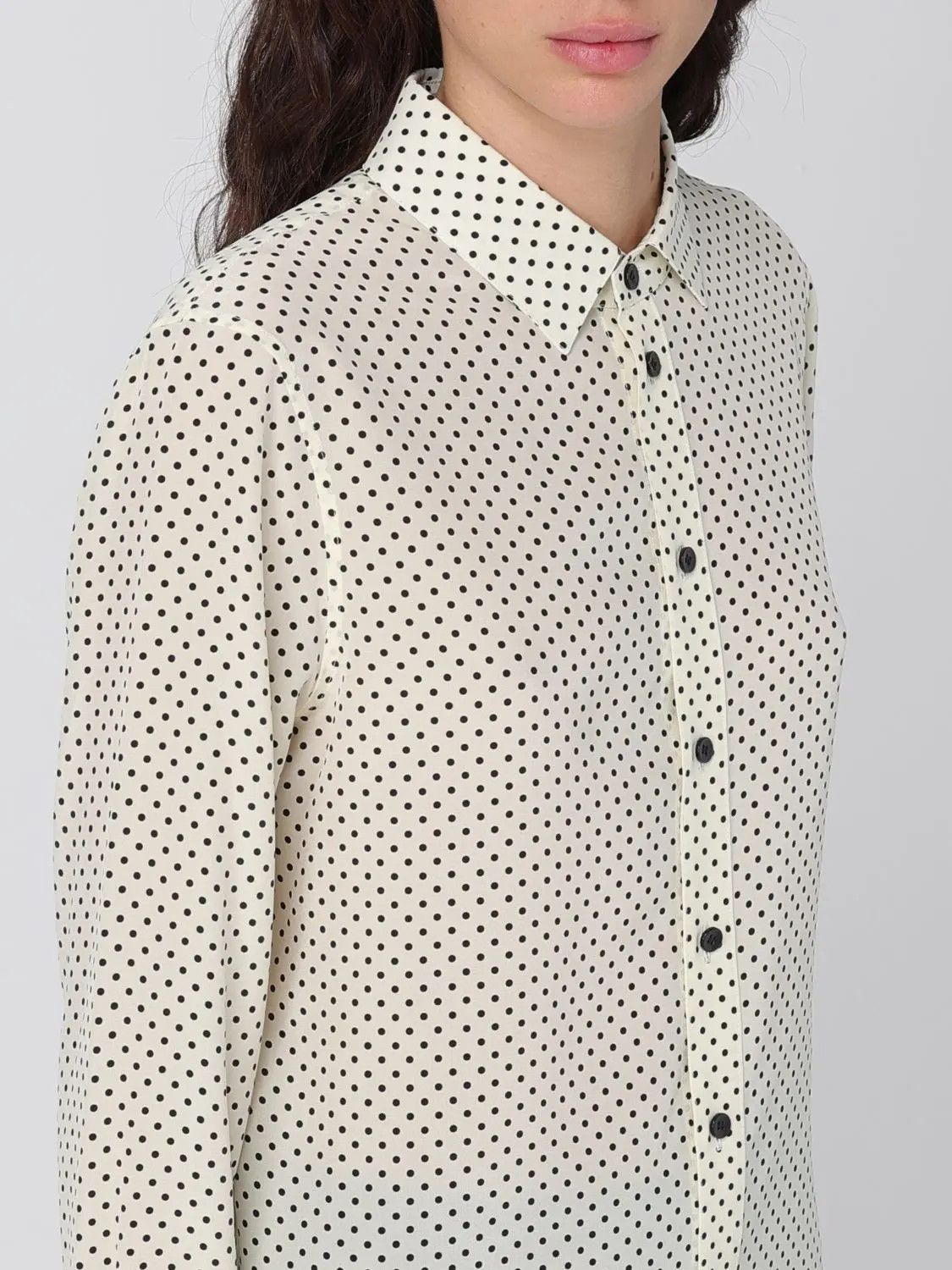 Saint Laurent Paris o1s1wg110225 710448 Classic Shirt Dotted Crepe de Chine Size XS / US 0-2 / IT 36-38 - 4 Thumbnail