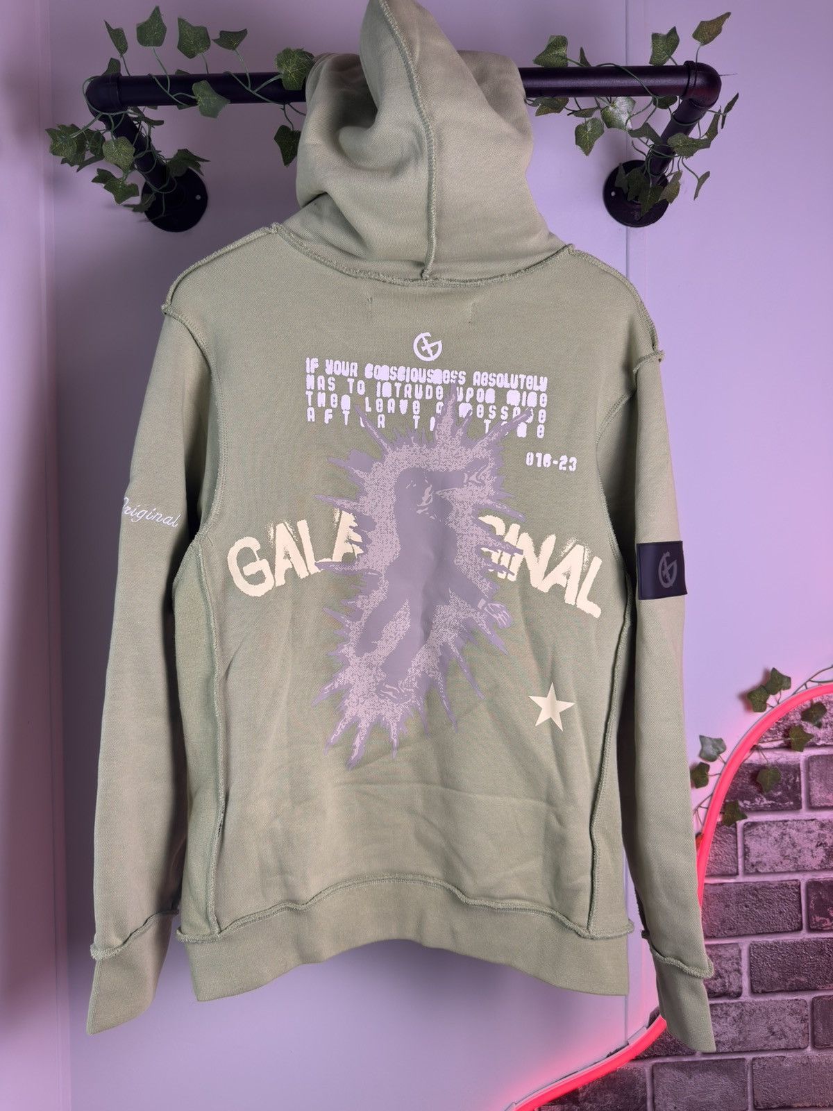 Other Gala See You On The Other Side Green Hoodie Size Small NWT Size US S / EU 44-46 / 1 - 2 Thumbnail