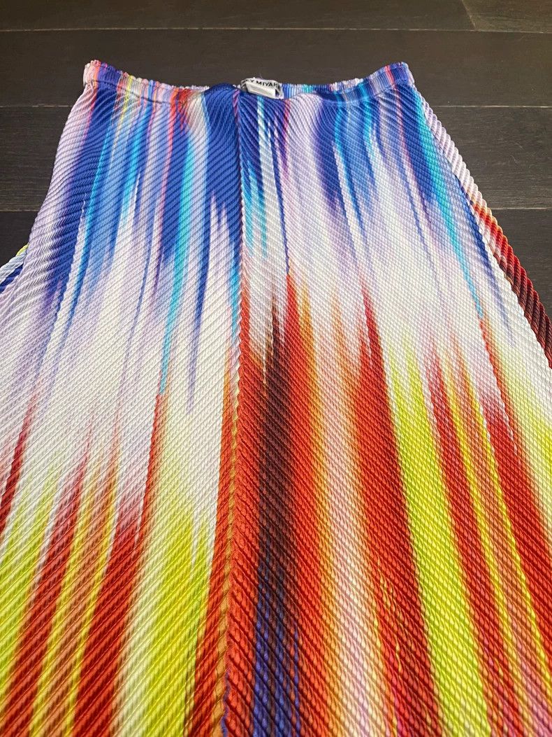 Issey Miyake Issey Miyake size:3 Mainline colorful half skirt Size 31" - 5 Thumbnail