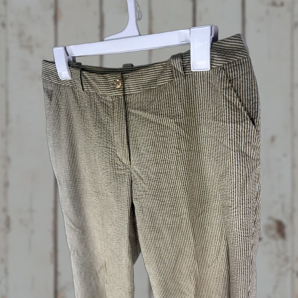 Vintage Harve Benard Women’s Seersucker Dress Pants Size 8 White/Gold City Preppy Fall Winter Straight Fit Size 30" / US 8 / IT 44 - 1 Thumbnail