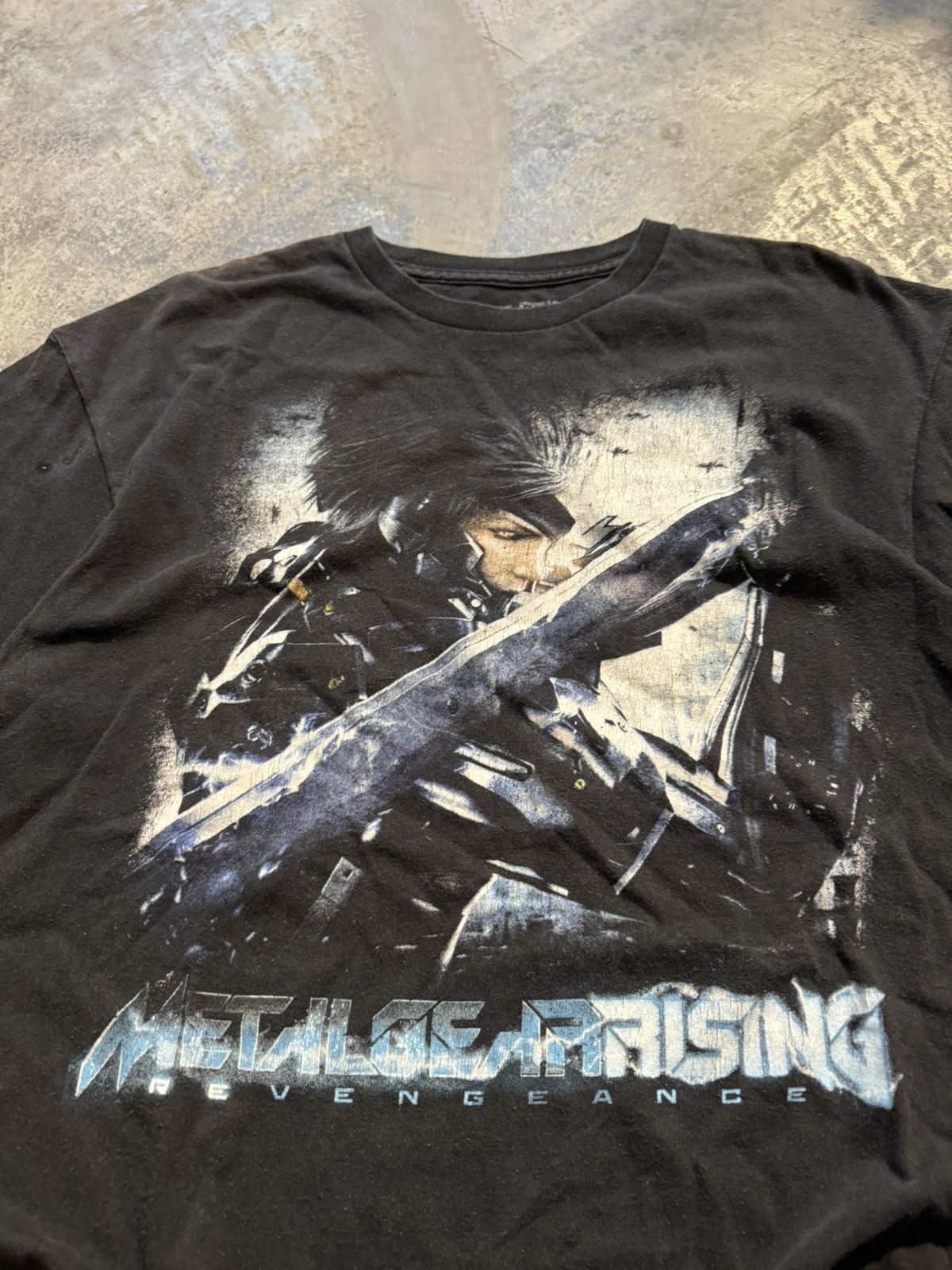 Japanese Brand Vintage metal gear rising tee Size US L / EU 52-54 / 3 - 2 Thumbnail