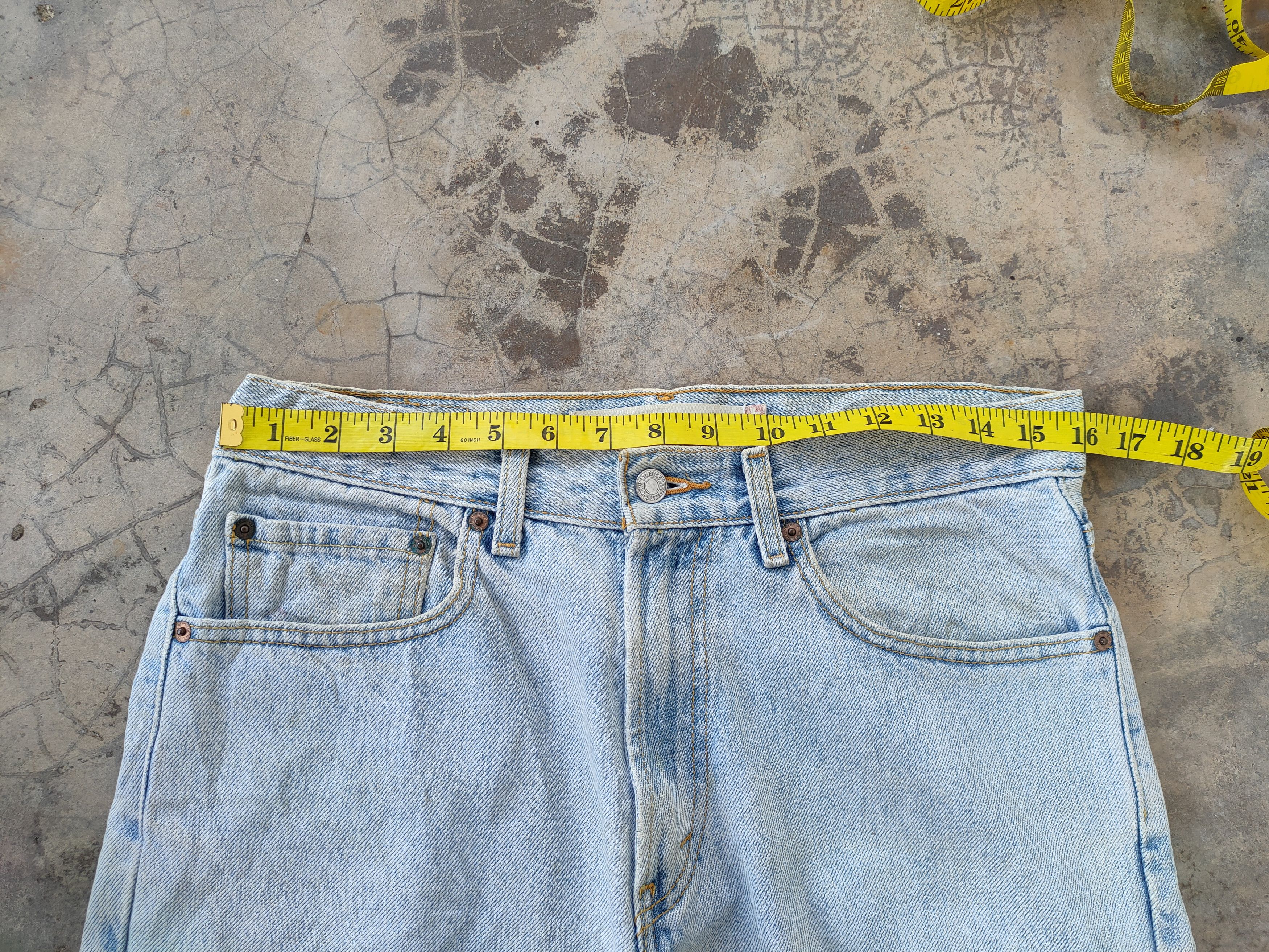 Levi's Vintage Clothing W32 VINTAGE LEVI'S 550 SKINNY LIGHT BLUE RIPPED JEANS PANTS Size US 32 / EU 48 - 7 Thumbnail