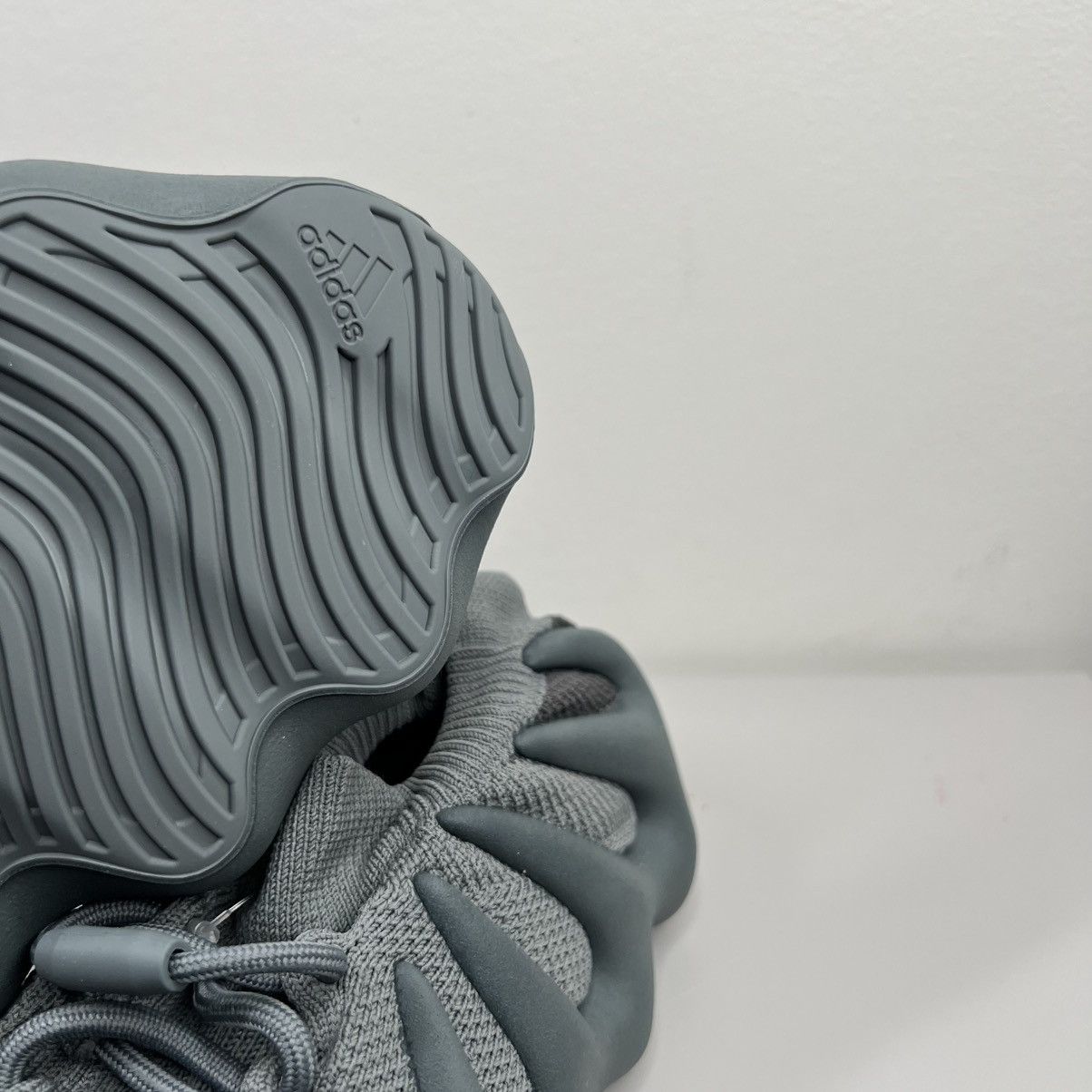 Adidas × Yeezy Adidas Yeezy 450 Stone Marine Size US 9 Size US 9 / EU 42 - 6 Thumbnail