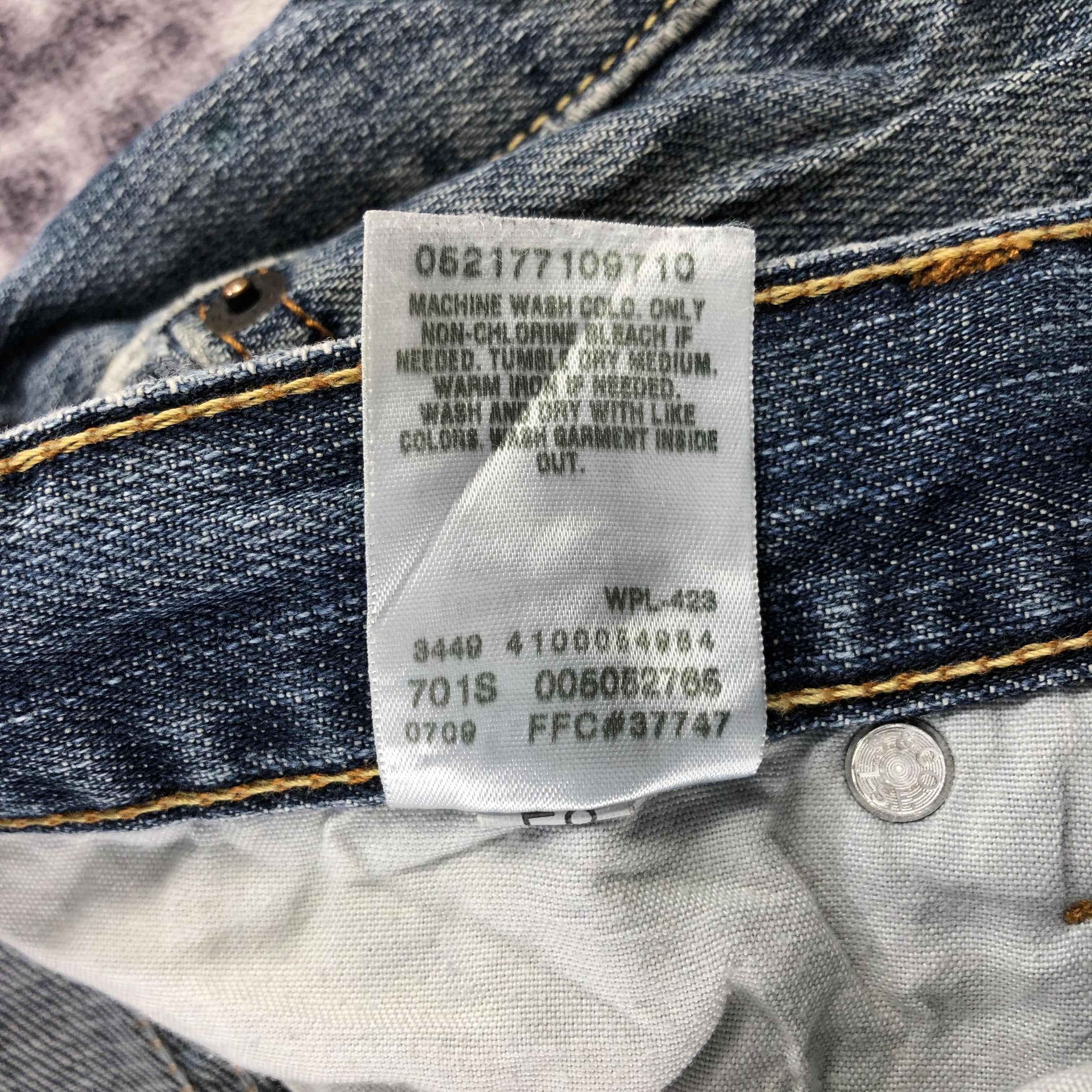 Levi's × Vintage Vintage Blue Wash Levis 505 Jeans-JM2941 Size US 33 - 15 Thumbnail