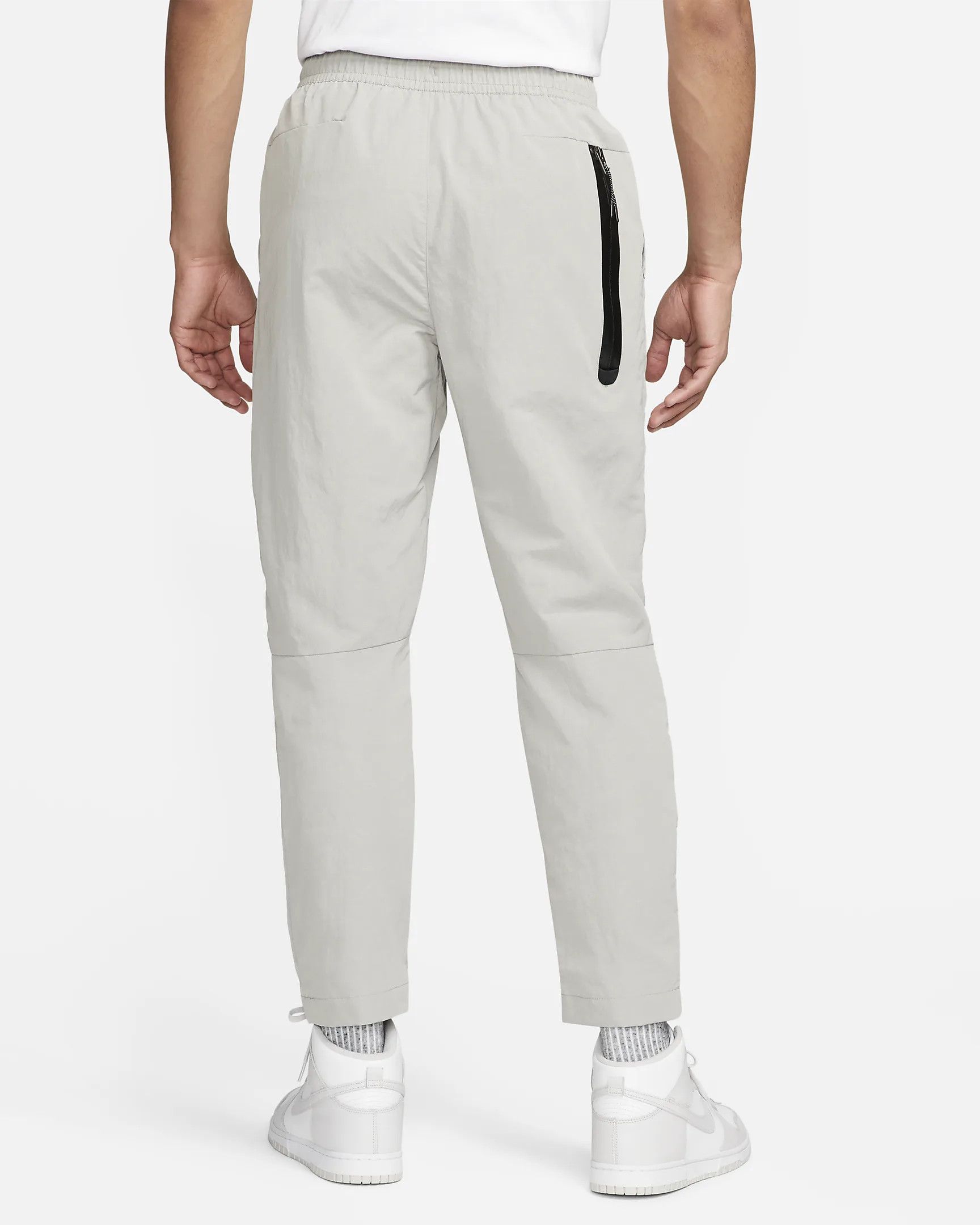 Nike Nike Sportswear Tech Essentials Men's lined Commuter Pants Size US 32 / EU 48 - 2 Thumbnail