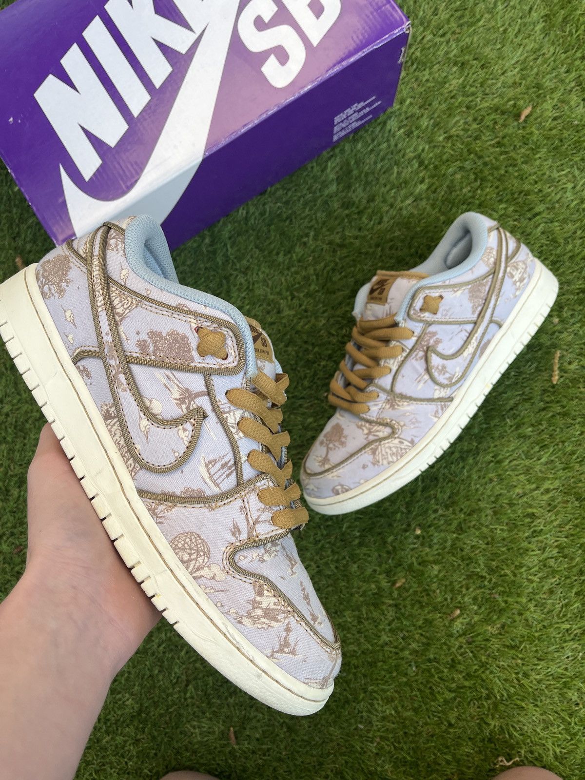 Nike Nike sb dunk low “city of style” us9//uk8//eu42.5 Size US 9 / EU 42 - 3 Thumbnail