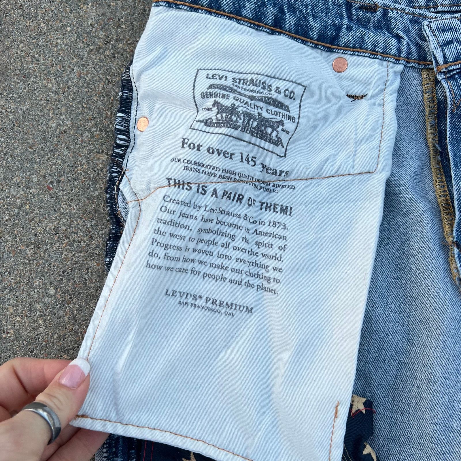 Levi's Levi's 511 Slim Jean American Flag Patch Distressed Peekaboo Size US 36 / EU 52 - 11 Thumbnail