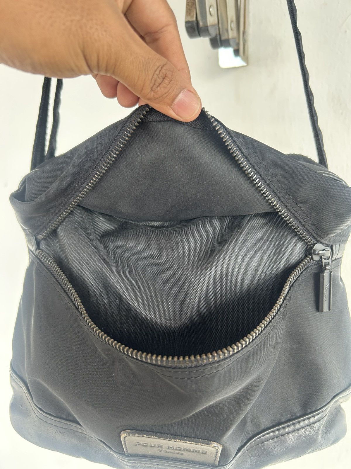 Y's Y’s Pour Homme Vintage Black Nylon Shoulder Bag Size ONE SIZE - 9 Thumbnail