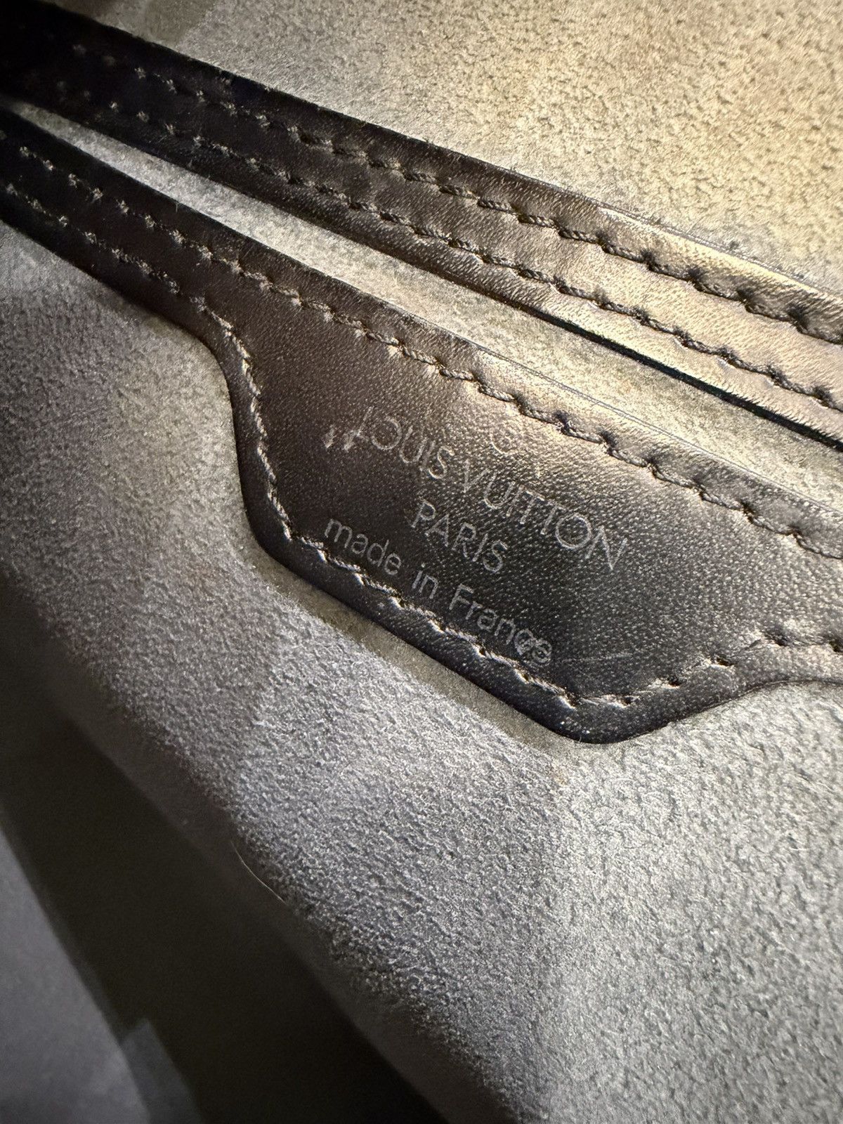 Louis Vuitton Louis Vuitton Epi Leather Backpack - Black Size ONE SIZE - 6 Thumbnail