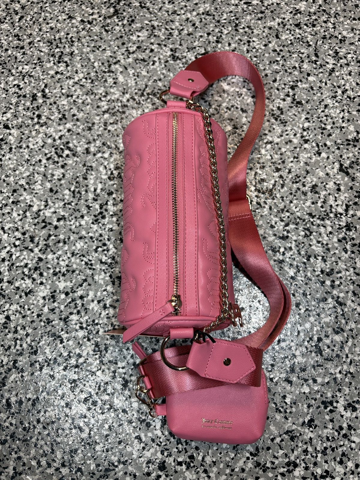 Juicy Couture Vintage Y2K Juicy Couture Hot Pink Puff Roll Crossbody Bag Size ONE SIZE - 4 Thumbnail