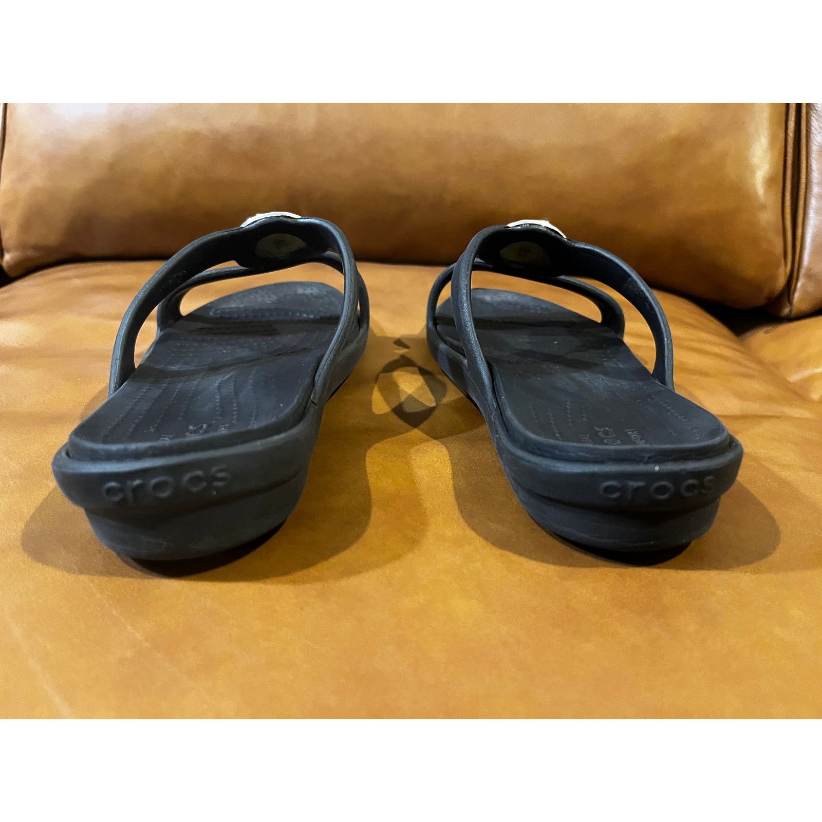 Crocs Crocs Sanrah Hammered Tear Drop Slide Sandals Black 8 Size US 8 / IT 38 - 5 Thumbnail