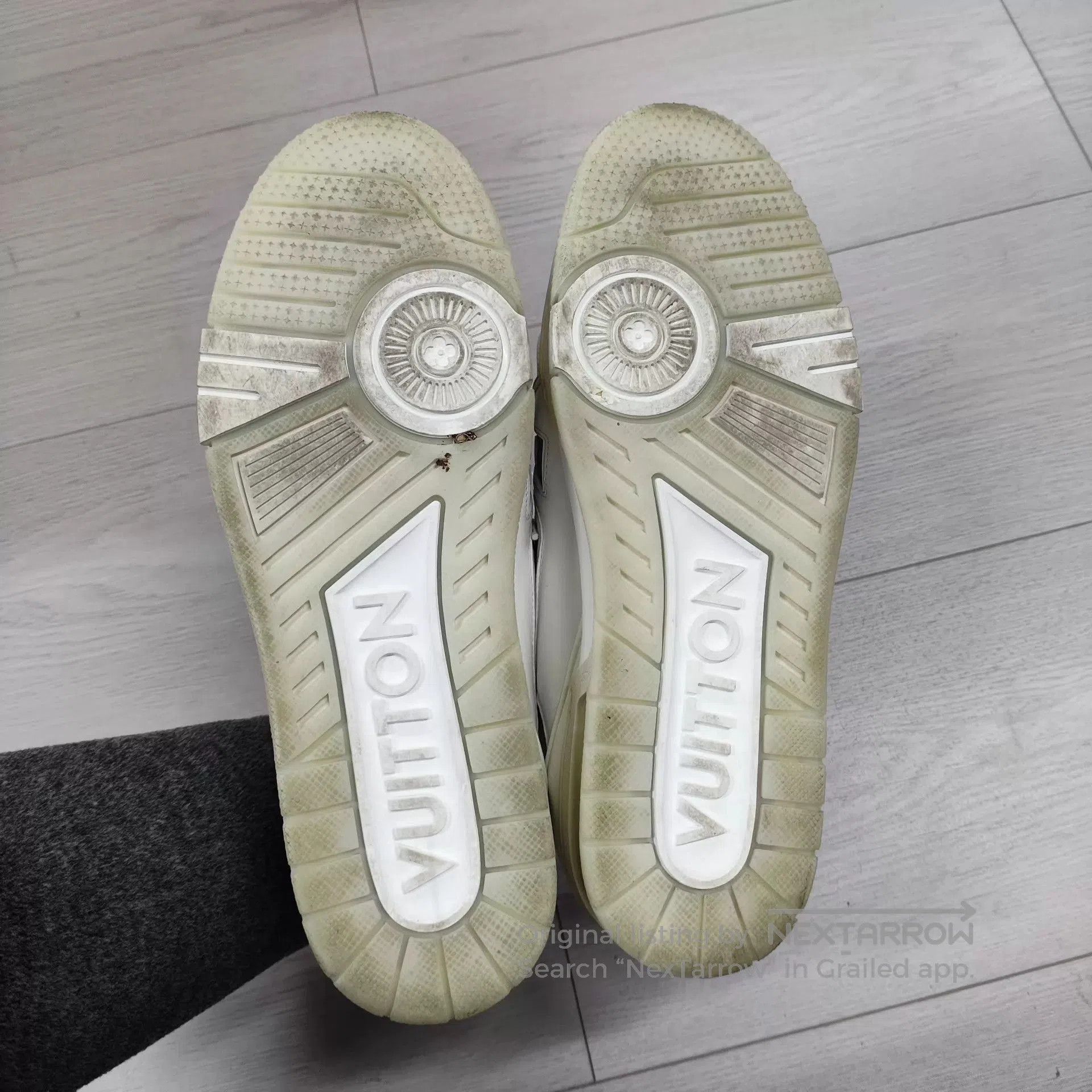 Louis Vuitton White Low-Top Sneakers Size 8. Size US 8 / EU 41 - 3 Thumbnail