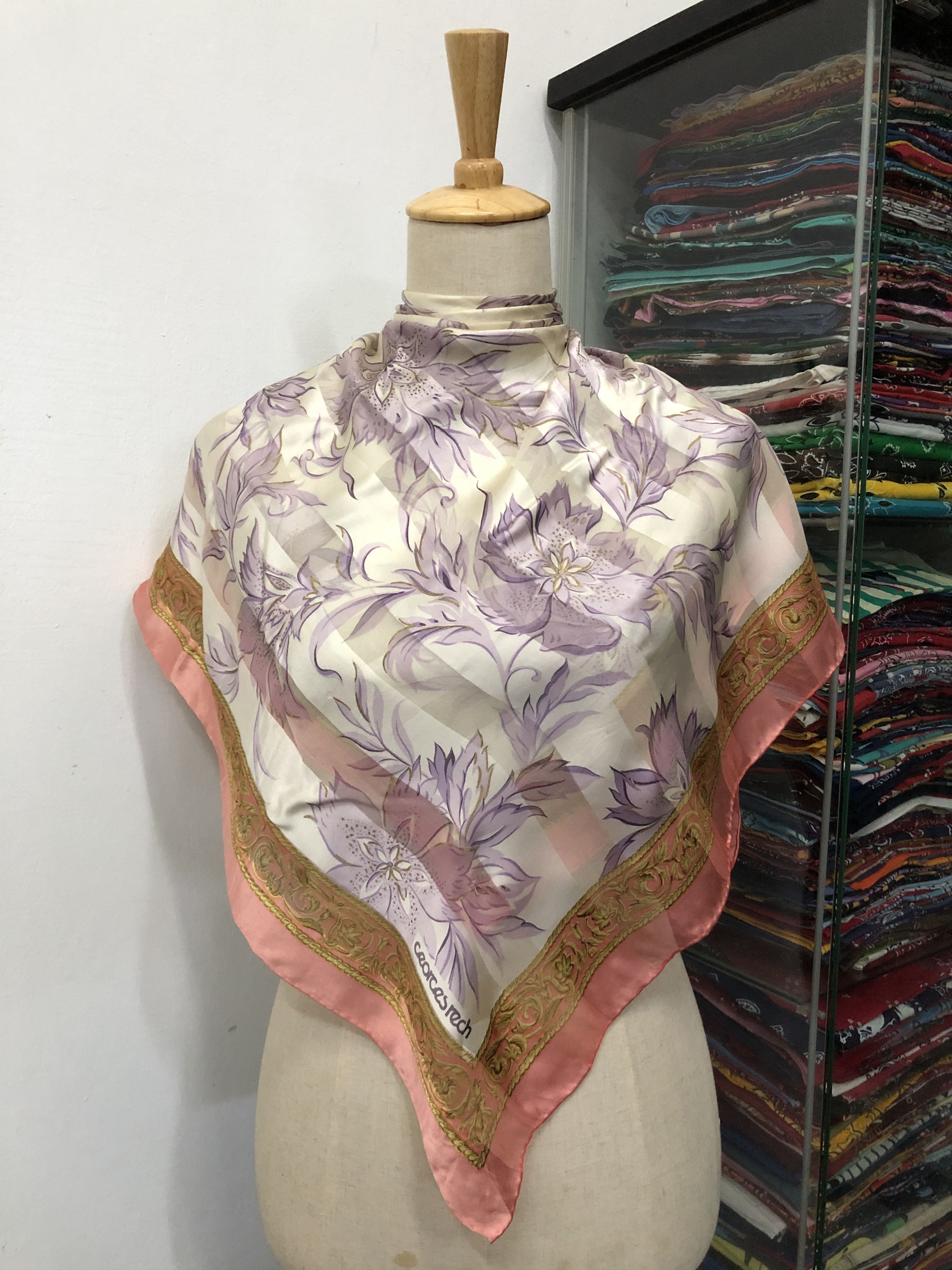 Vintage Vintage Georges Rech Silk Scarf Size ONE SIZE - 1 Thumbnail