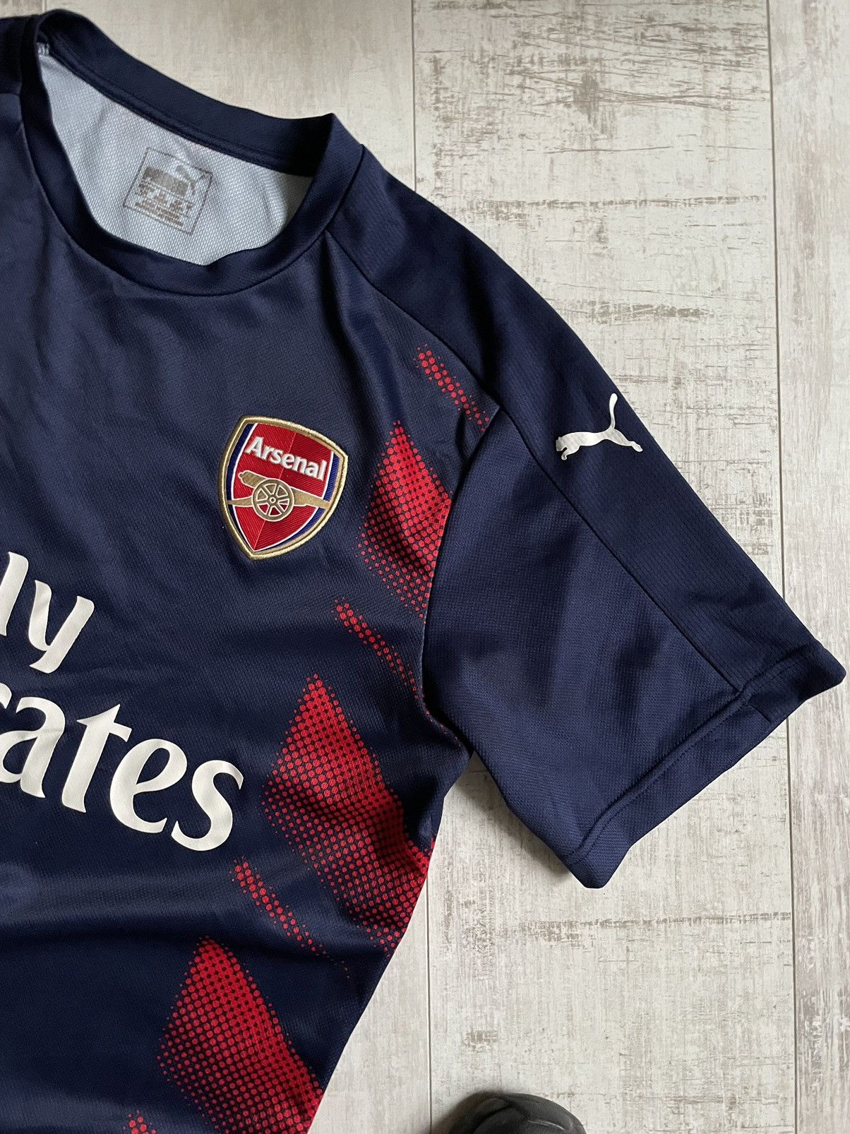Puma Puma Arsenal 2016/2017 Away Football Shirt Soccer Jersey Size US L / EU 52-54 / 3 - 5 Thumbnail