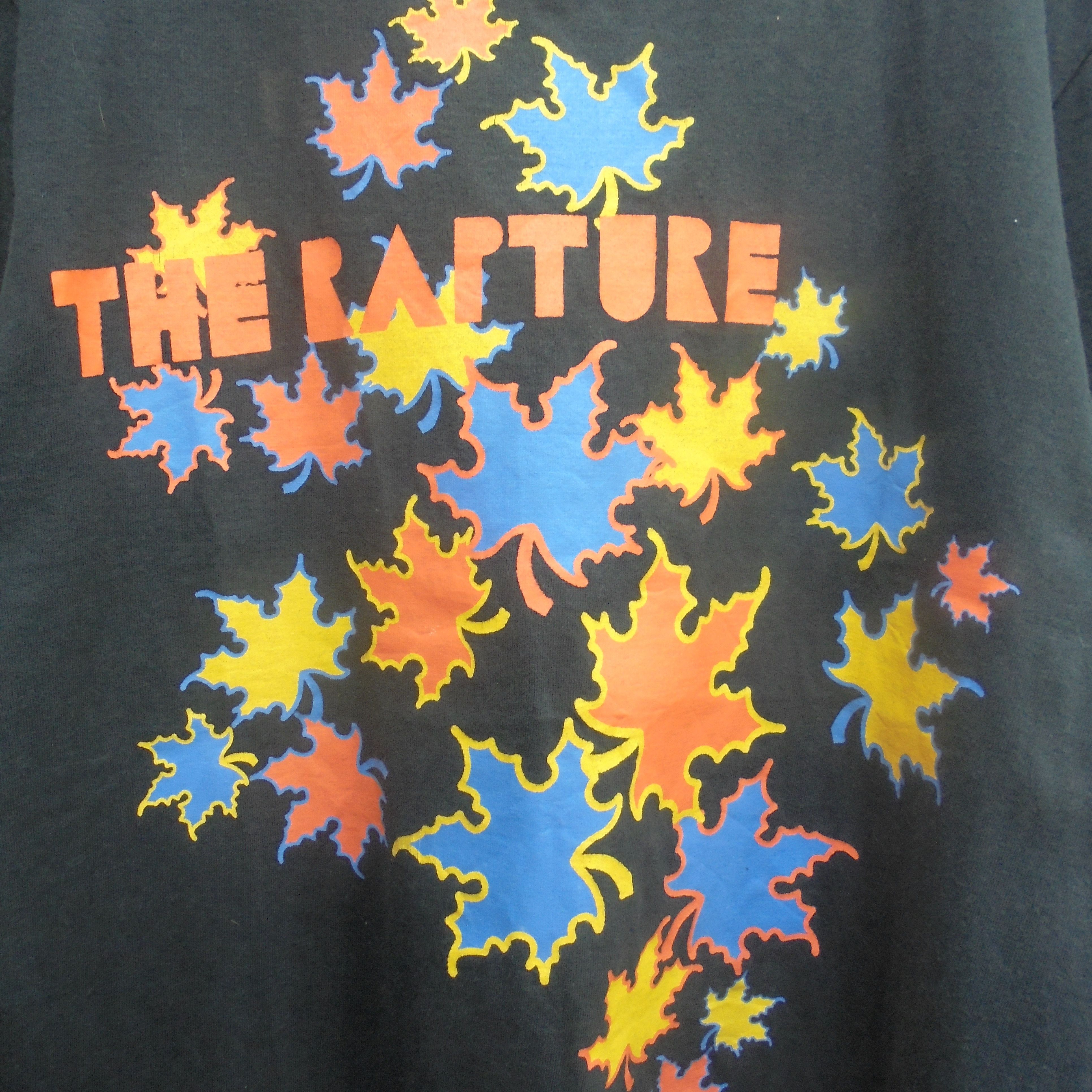 Band Tees Vintage The Rapture - Maple Leaves Tour 00s Size US M / EU 48-50 / 2 - 7 Thumbnail