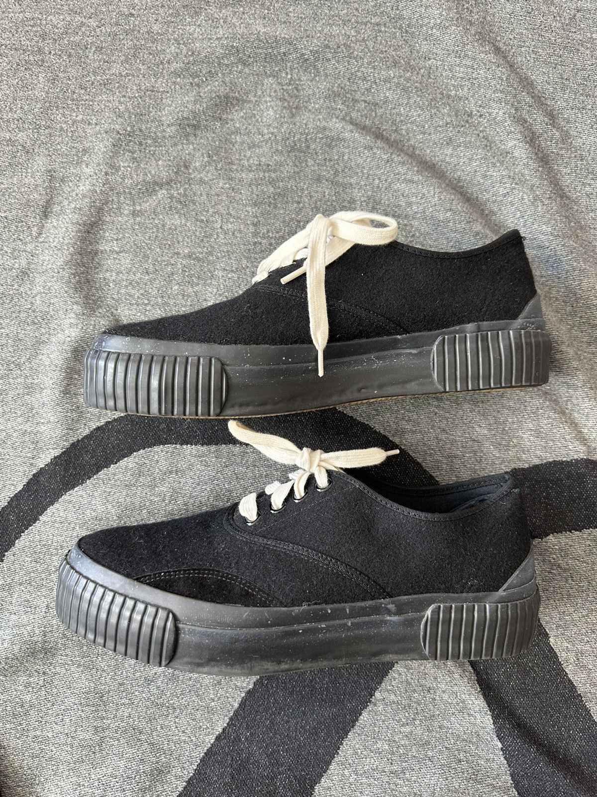 JULIEN DAVID JULIEN DAVID Sneakers size 43 Size US 10 / EU 43 - 5 Thumbnail