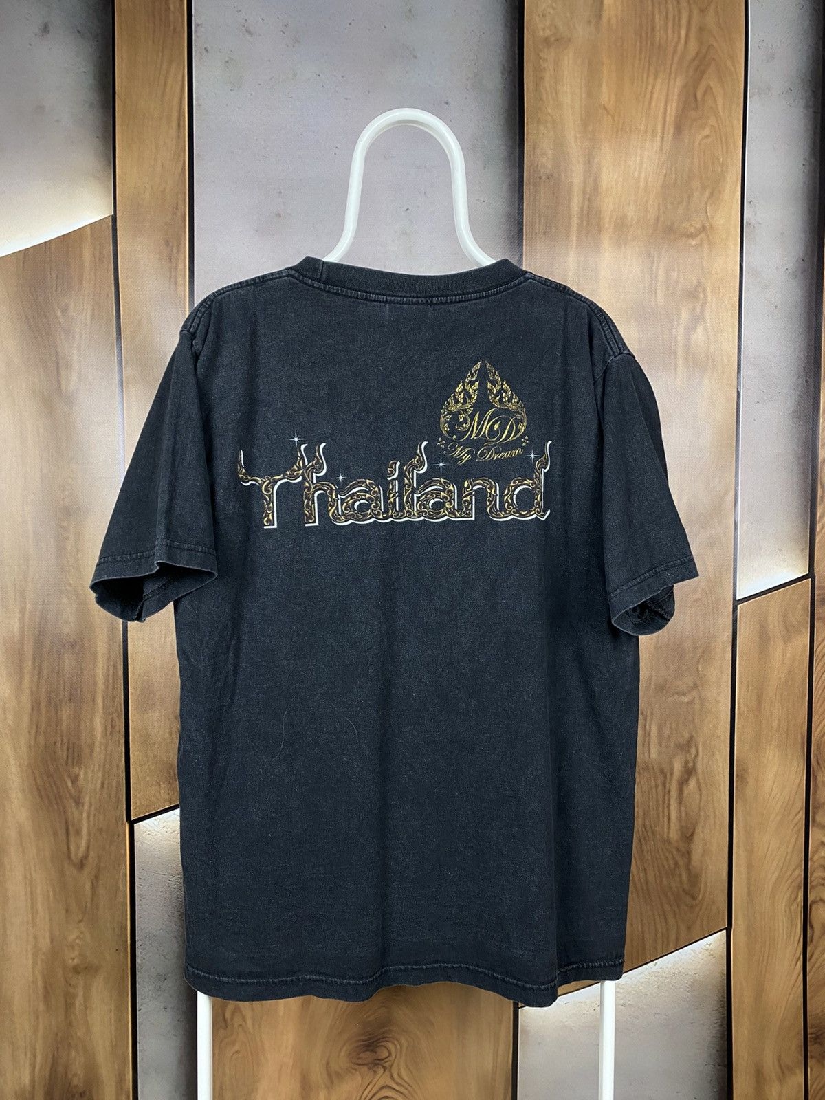 Japanese Brand 🐉Vintage 90s T-Shirt 3D Logo Big Chines Dragon Thailand Tee🐉 Size US L / EU 52-54 / 3 - 2 Thumbnail