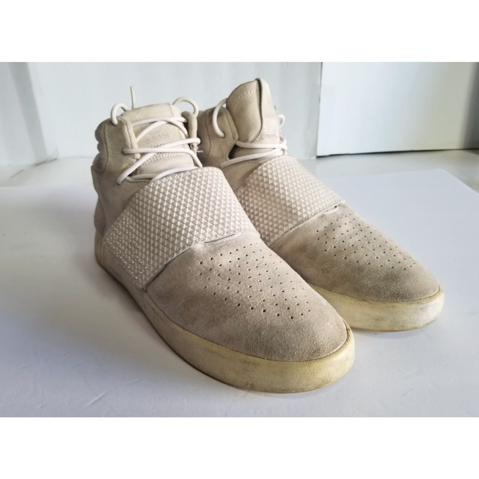 Adidas Adidas Tubular Invader Sneaker Men 10 Gray Straps Leather Upper Leather Outsole M Shoes BB5038 Size US 10 / EU 43 - 2 Thumbnail