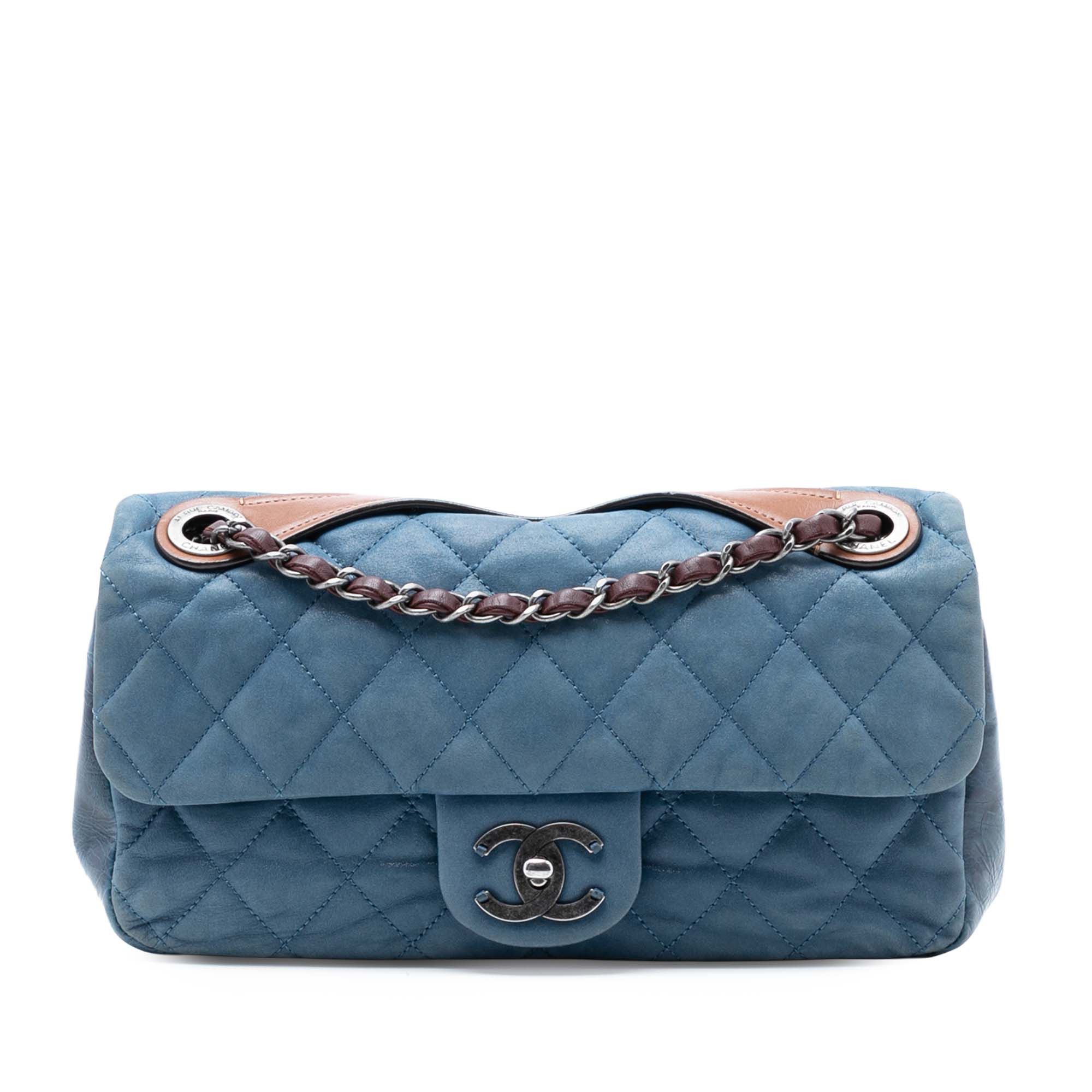 Chanel Chanel Medium Iridescent Calfskin In The Mix Flap Size ONE SIZE - 1 Thumbnail