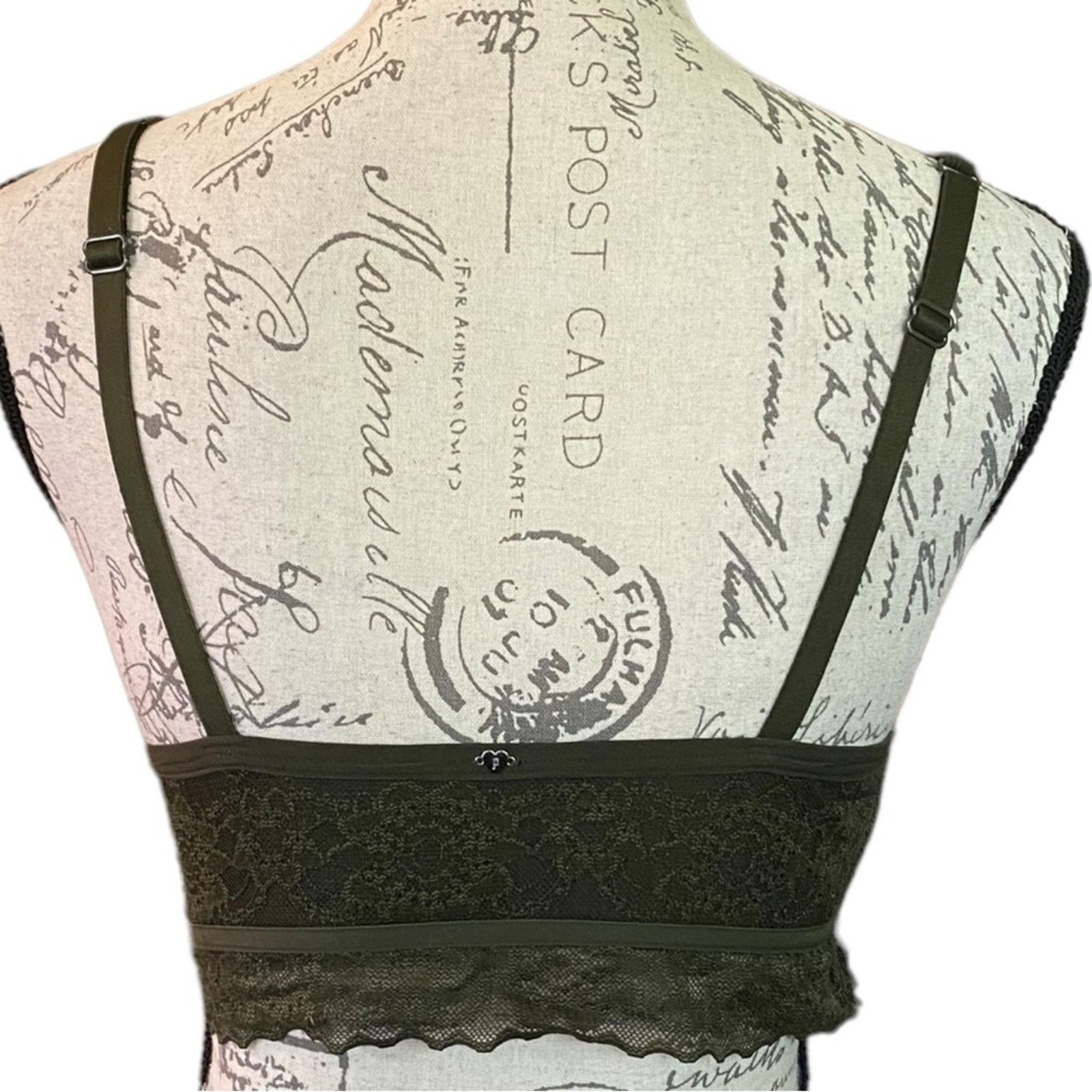 Victoria's Secret Victoria’s Secret VS Pink Green Lace Bralette Size Medium Size ONE SIZE - 2 Thumbnail