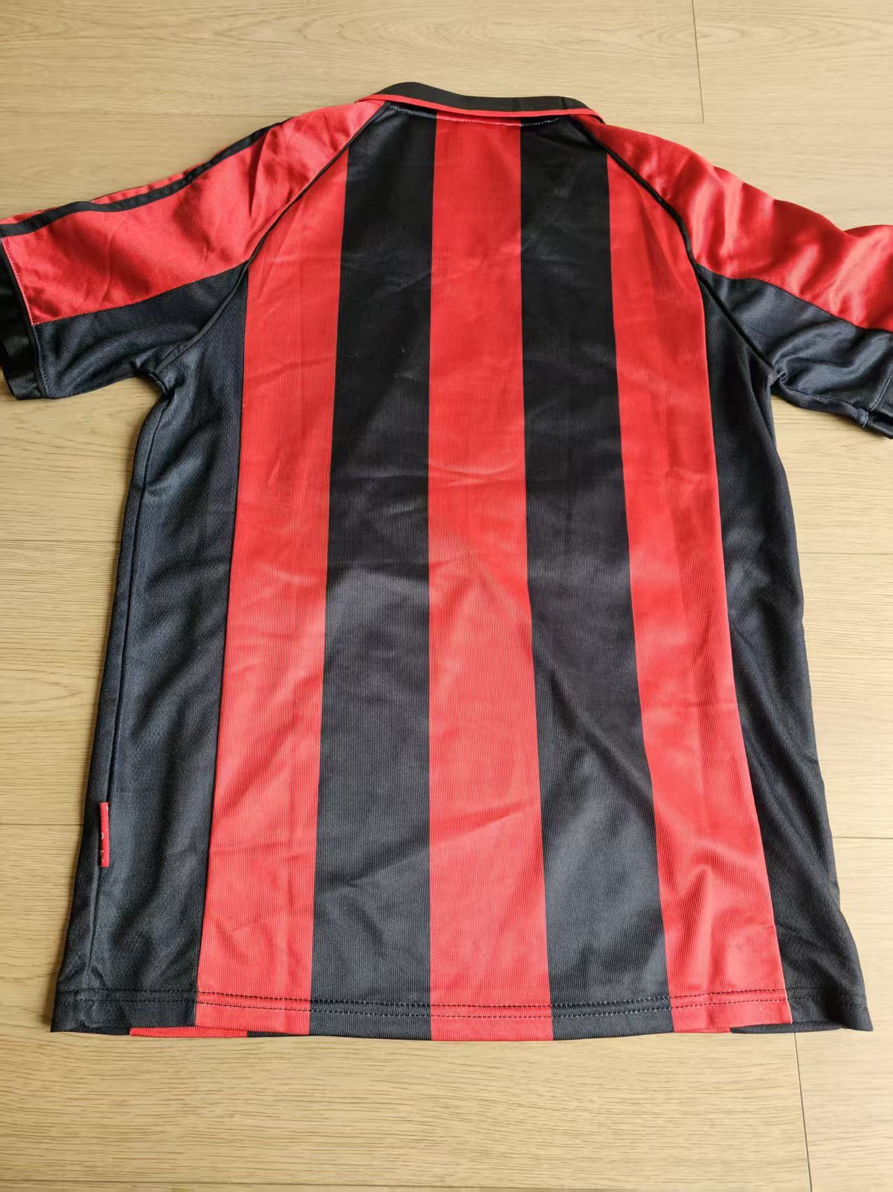 Other 1998 2000 AC MIlan Jersey Size US XXL / EU 58 / 5 - 4 Thumbnail