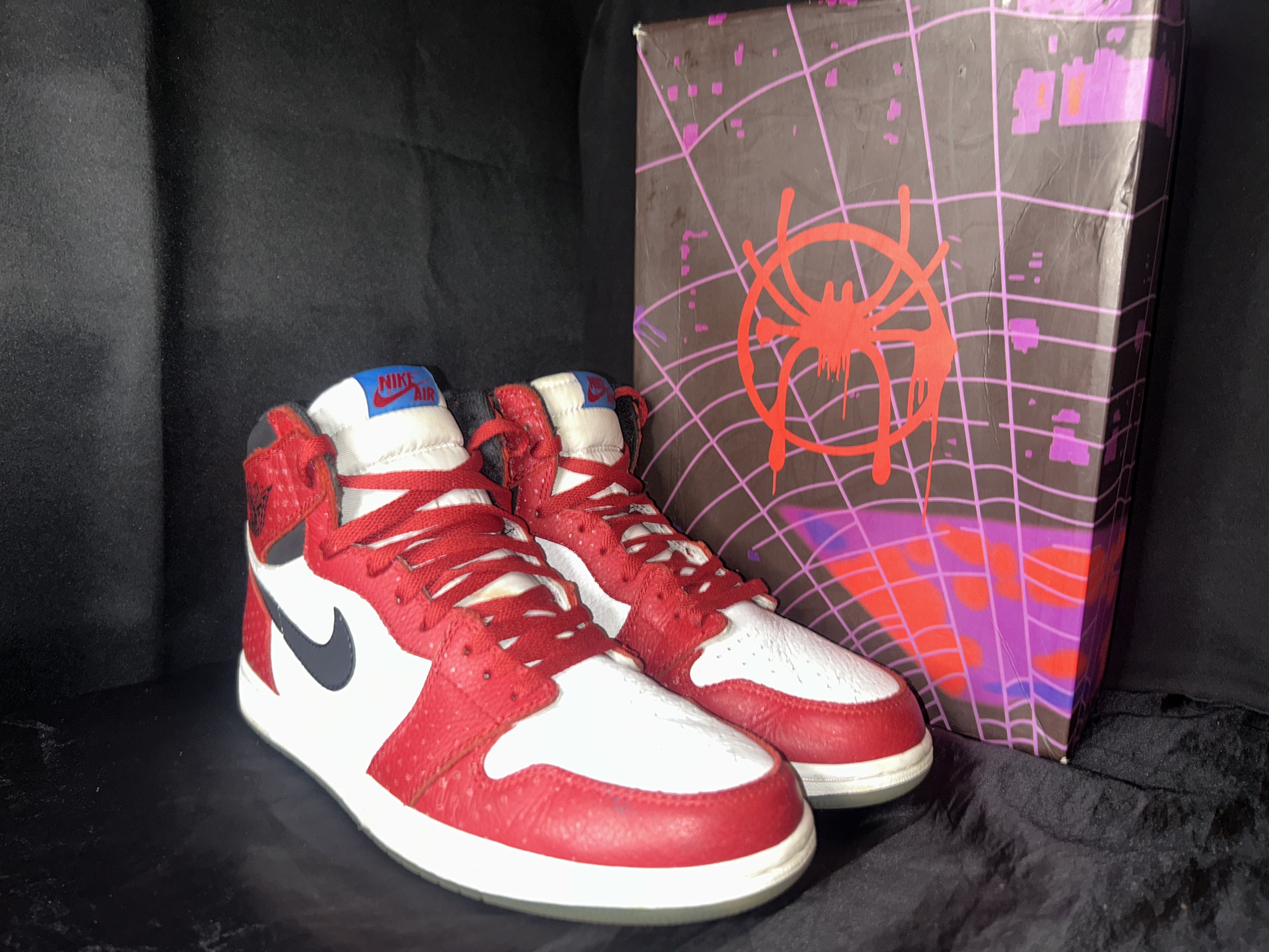 Air Jordan 1 Retro High OG “Spider-Man: Origin Story”