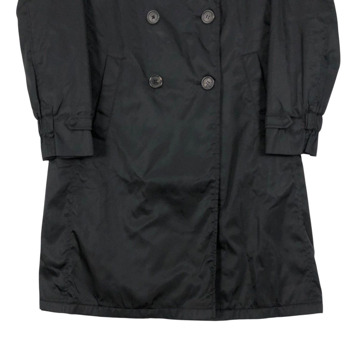 Prada Vintage Prada Double Breasted Nylon Trench Coat Size XS / US 0-2 / IT 36-38 - 4 Thumbnail