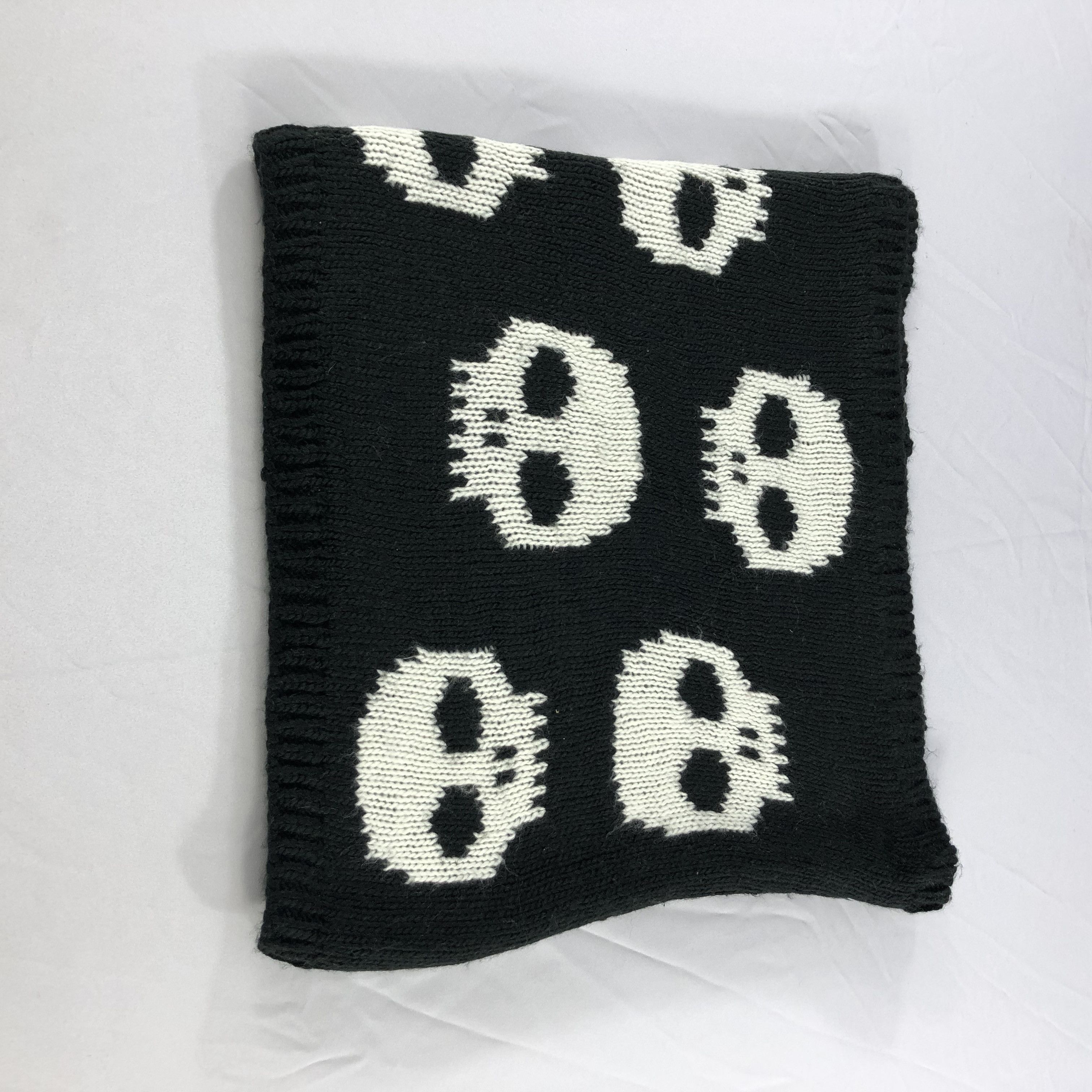 Divided Divided by H&M Skulls Scarf Muffler V936 Size ONE SIZE - 2 Thumbnail