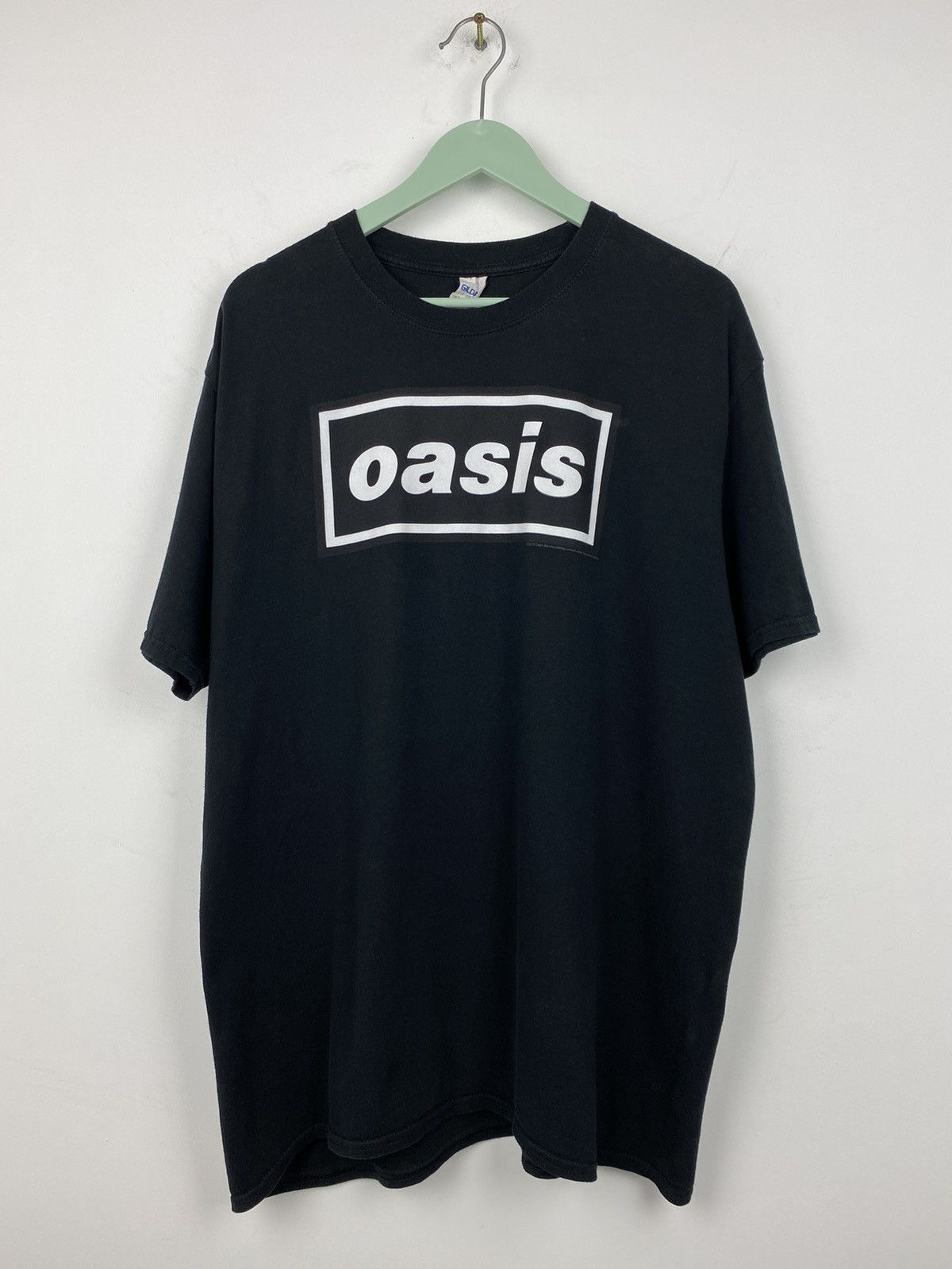 Band Tees Y2K Oasis 2019 T Shirt Tee Blink 182 Blur Radiohead Size US XL / EU 56 / 4 - 1 Thumbnail