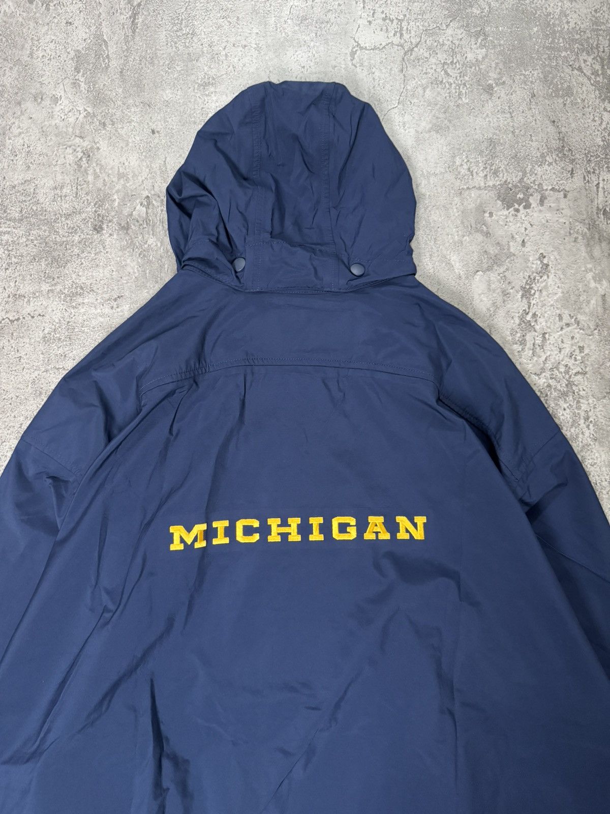 Nike NIKE X MICHIGAN WOLVERINES TEAM WINDBREAKER JACKET 🔥RARE🔥 Size US XL / EU 56 / 4 - 7 Thumbnail