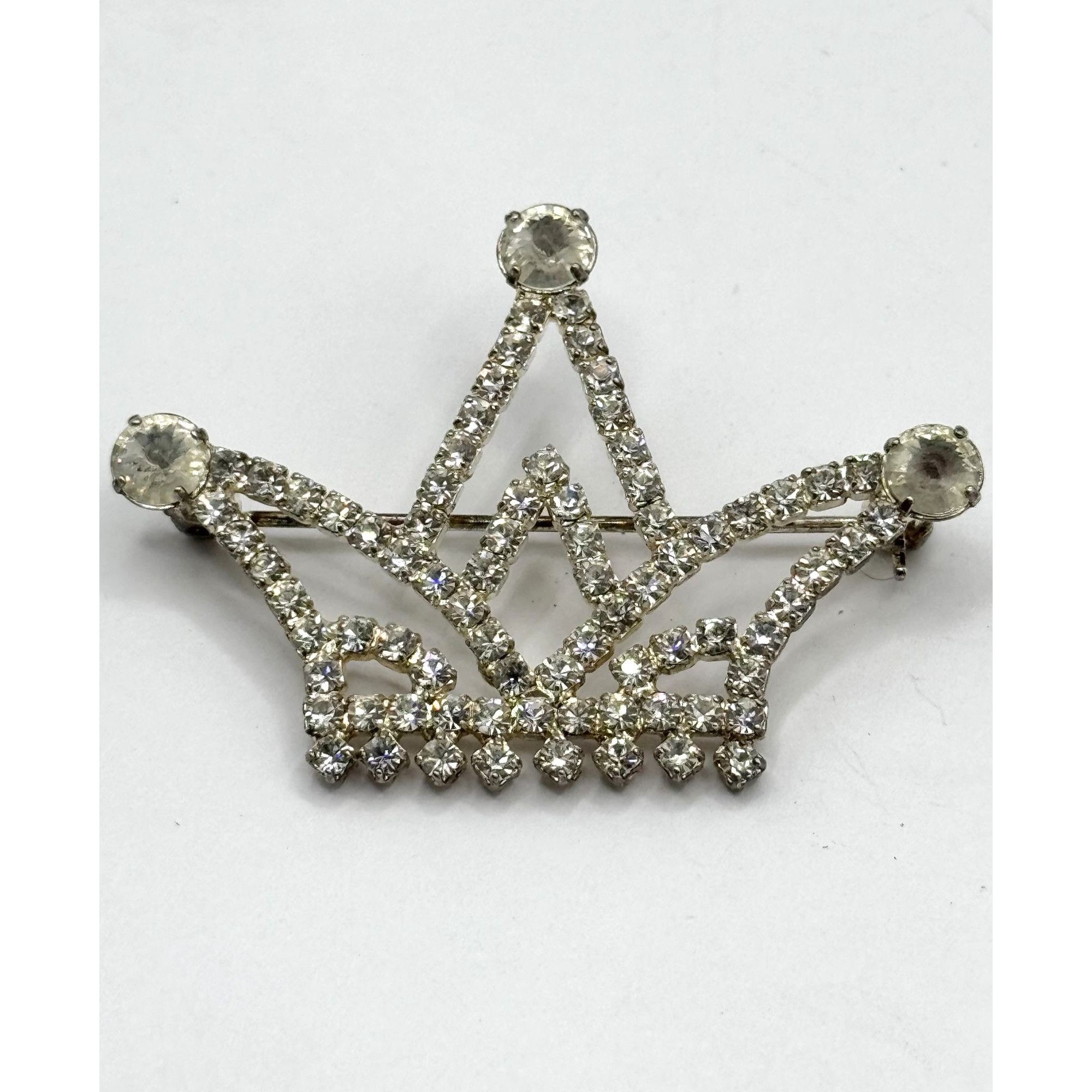 Vintage Vintage glass rhinestone crown brooch pin Size ONE SIZE - 1 Thumbnail
