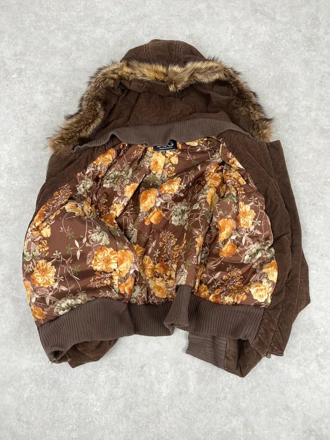 Dolce & Gabbana 2000s Dolce & Gabbana Brown Corduroy Fur Hooded Bomber Jacket Size US XS / EU 42 / 0 - 8 Thumbnail