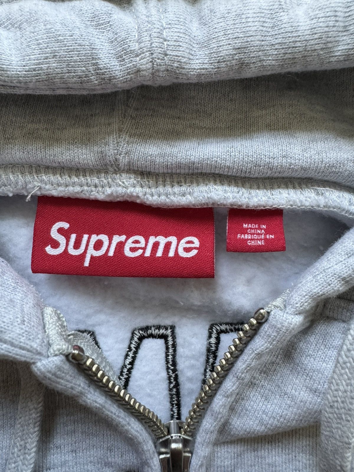 Supreme Warriors Appliqué Zip Up Hooded Sweatshirt Ash Grey Size US L / EU 52-54 / 3 - 16 Thumbnail