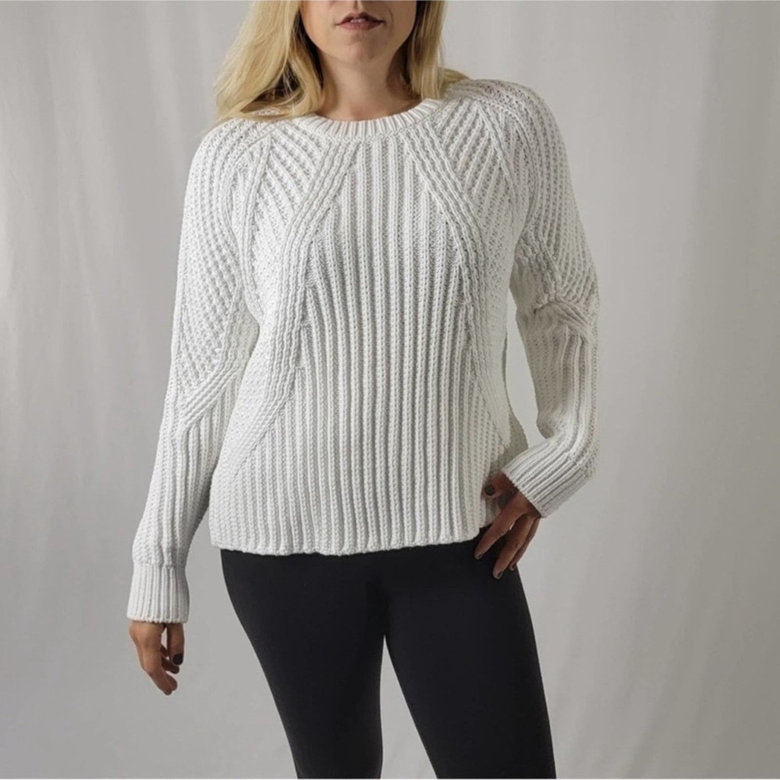 Vince Vince Cable Knit Fiaherman’s Sweater Size M / US 6-8 / IT 42-44 - 1 Thumbnail