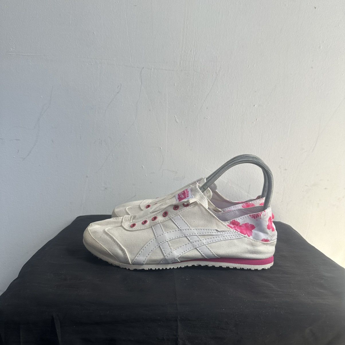 Asics Asics Onitsuka Tiger slip on Mexico 66 sneakers Size US 9 / IT 39 - 8 Thumbnail