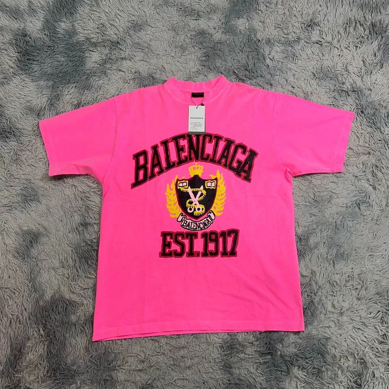 Balenciaga Balenciaga Short Sleeve T-Shirt Size US S / EU 44-46 / 1 - 2 Thumbnail