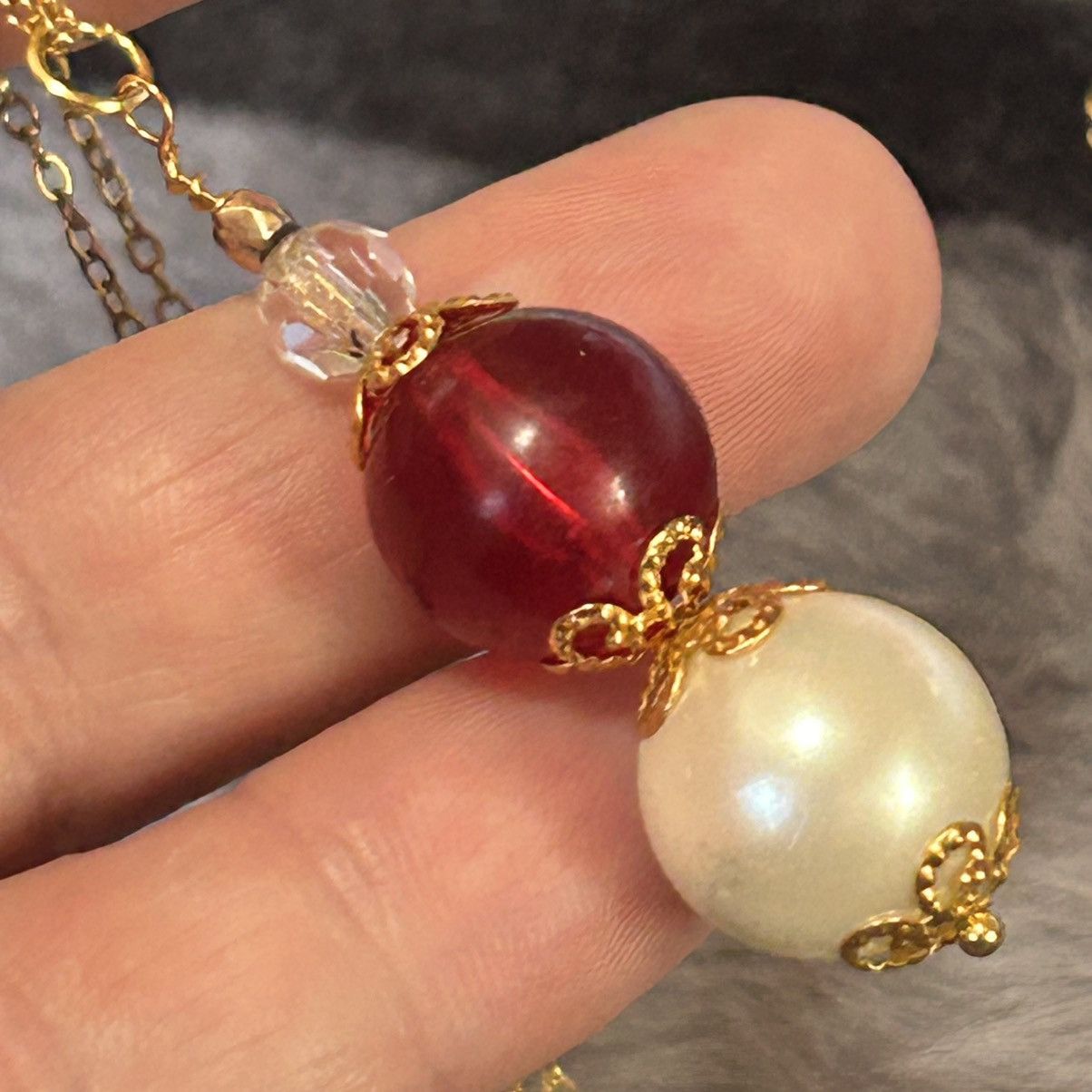 Handmade Handcrafted vintage bead vampire blood lucite drop necklace Size ONE SIZE - 1 Thumbnail