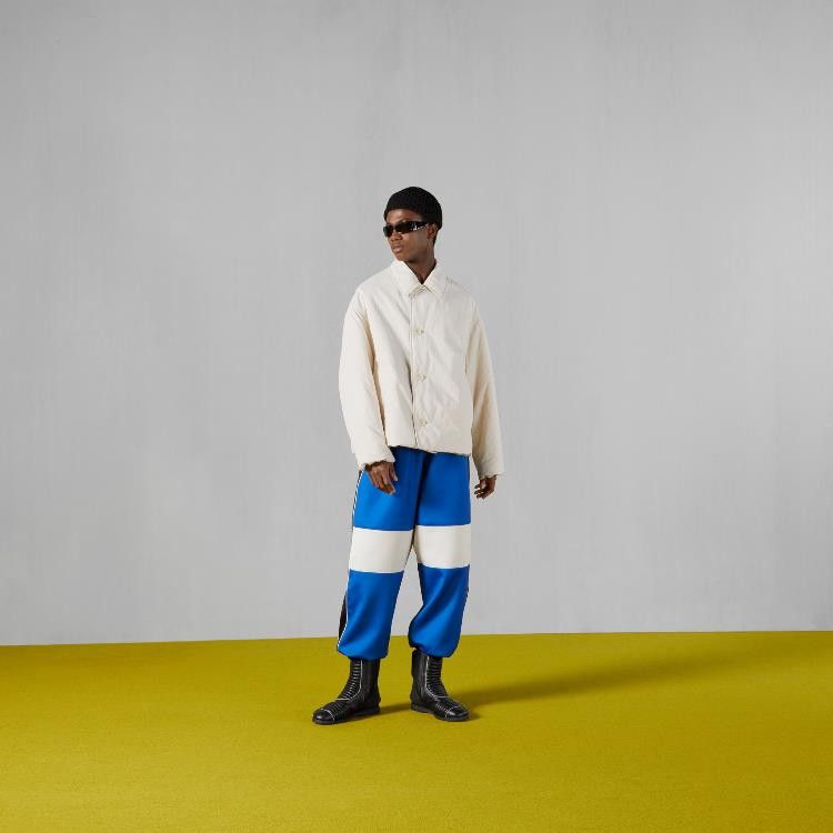Gucci o1s1wg110225 Light Neoprene Jogging Pant in Multicolor Size US 34 / EU 50 - 2 Thumbnail