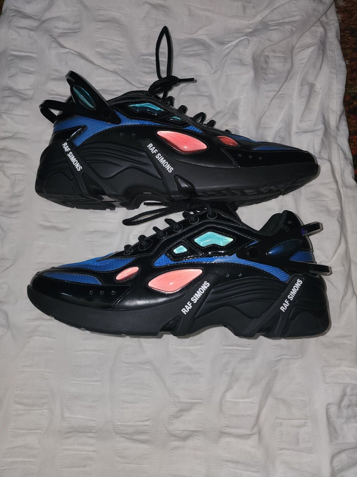 Raf Simons Raf Simons x adidas Cyclone Black EU 41 Size US 8 / EU 41 - 2 Thumbnail