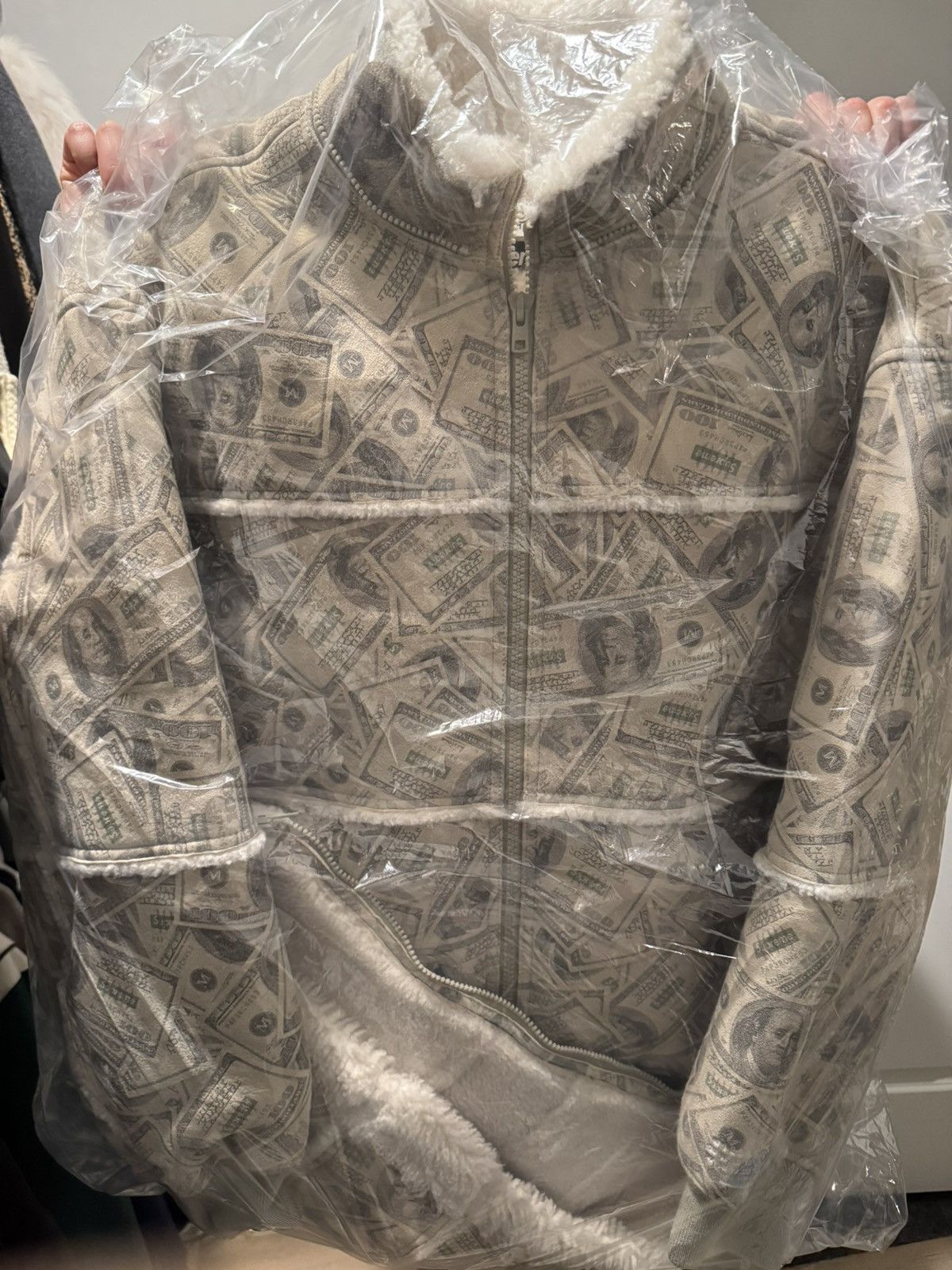 Maison Margiela × Supreme Supreme MM6 Maison Margiela Hooded Shearling Bomber Jacket Size US L / EU 52-54 / 3 - 1 Thumbnail