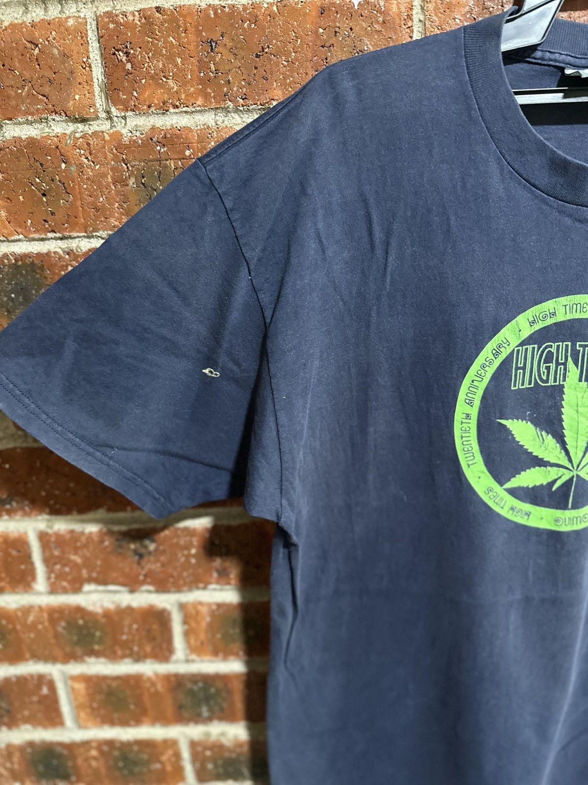Lee Vintage 90s Weed High Times Faded Lee Tee Size US XL / EU 56 / 4 - 5 Thumbnail