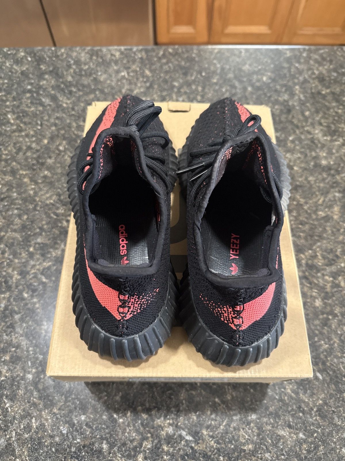 Yeezy YEEZY BOOST 350 RED V2 Size US 8 / EU 41 - 3 Thumbnail