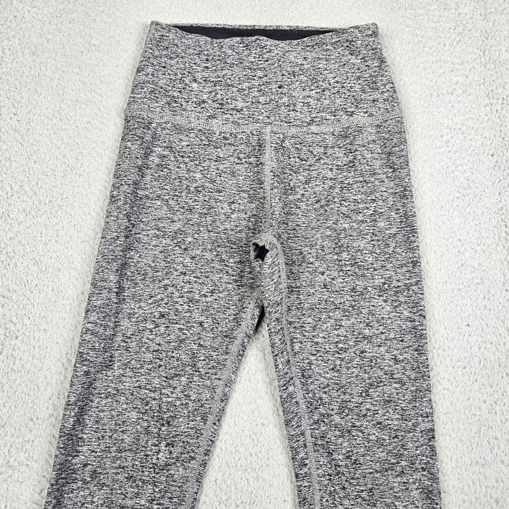 Beyond Yoga Beyond Yoga Leggings Women’s Heather Gray Size S Made In the USA Gray Activewear Pants Skinny Waist 22 USA Theme Womens Size 28" / US 6 / IT 42 - 7 Thumbnail