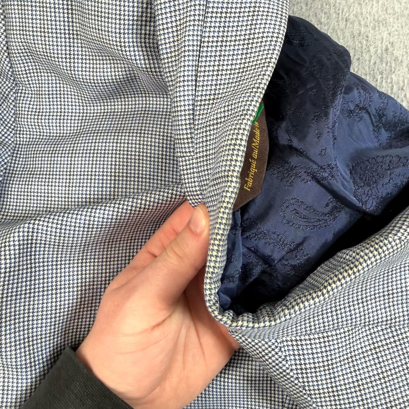 Robert Talbott Robert Talbott Wool Carmel Blazer Sport Coat Mens 40R Gray Check Two-Button Notch Lapel Jacket/Coat Regular Size 40R - 4 Thumbnail